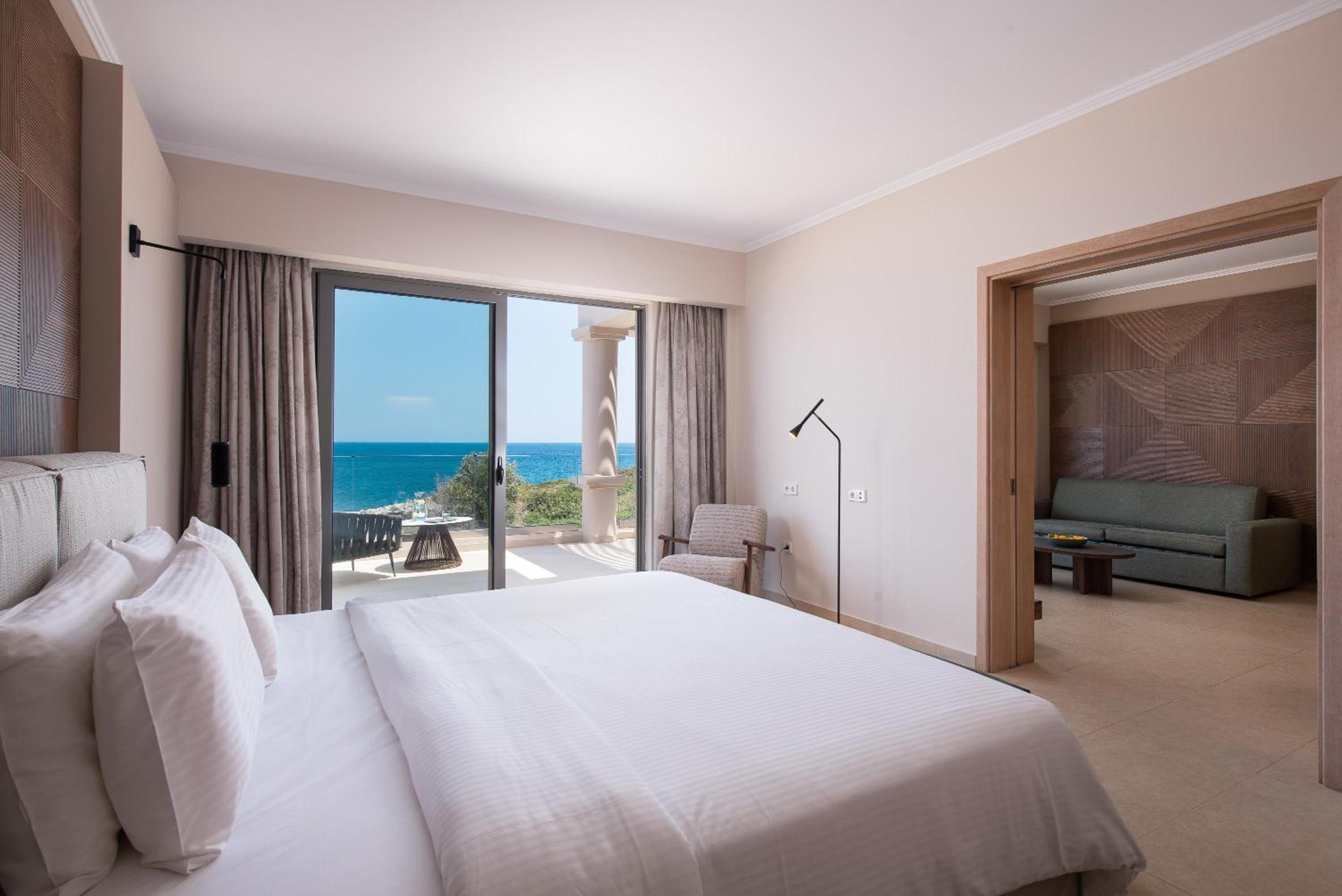 Royal Suite with Sea View photo 3