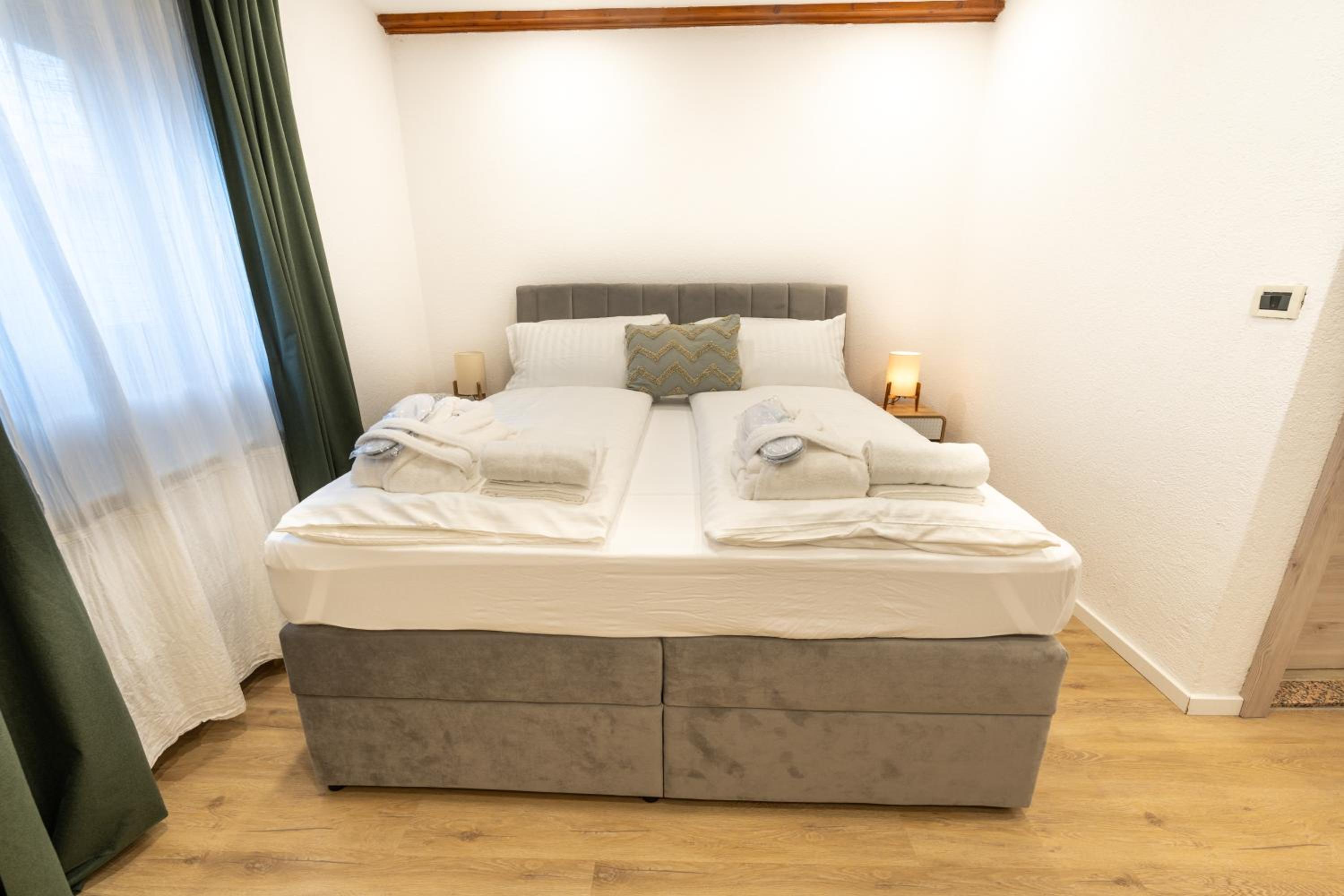 Superior King Room photo 1