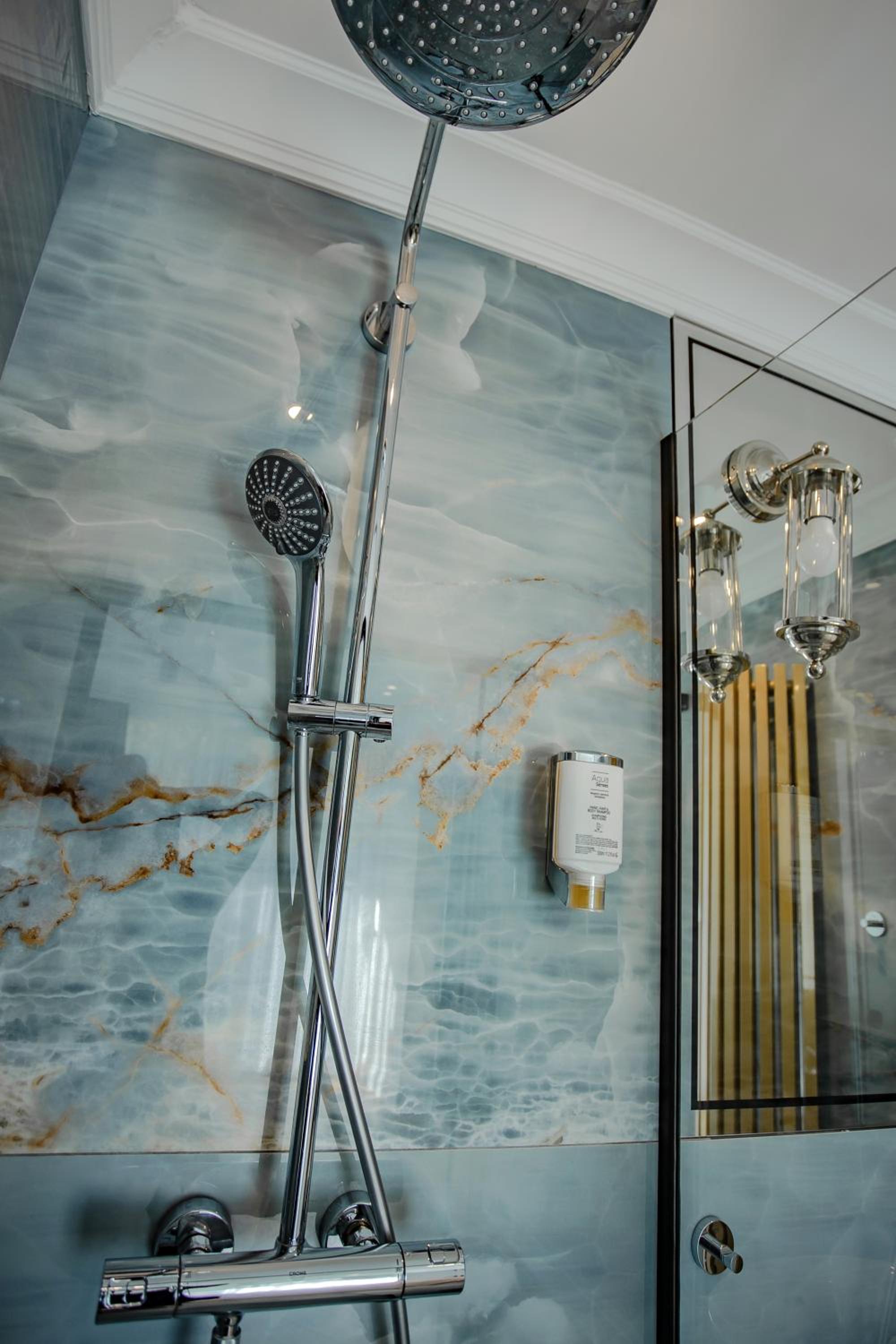 Family Suite - Photo 14