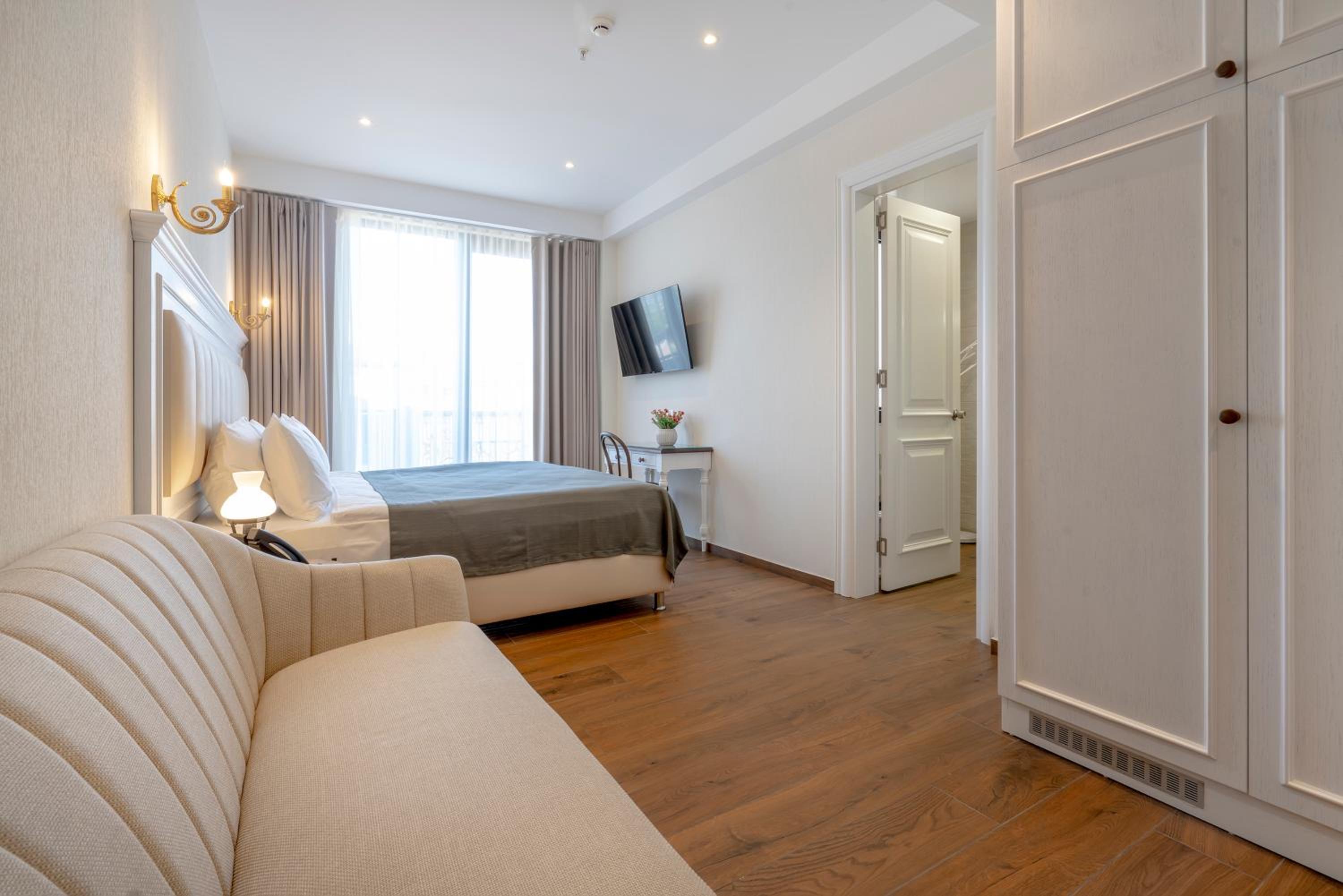 Standard Suite photo 3