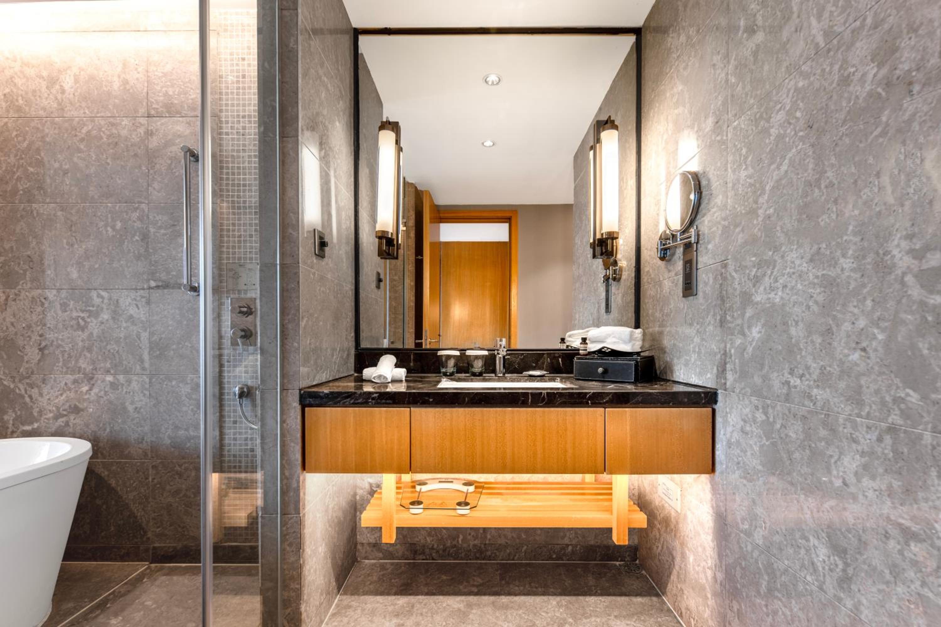 Superior Double or Twin Room - Include One Breakfast photo 3
