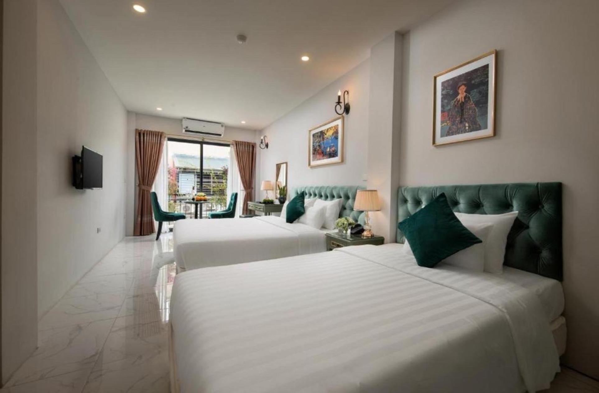 Family Suite With Balcony
