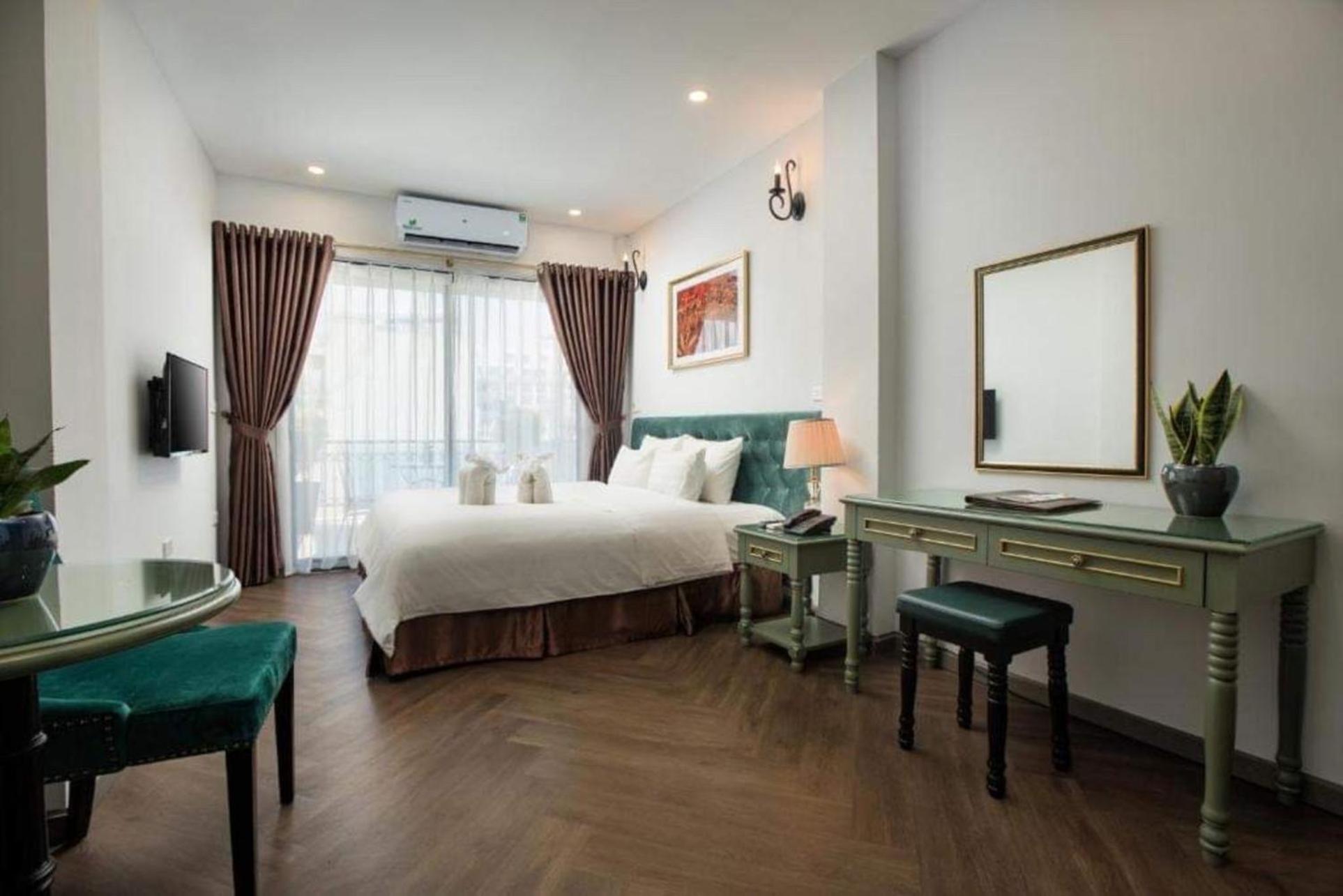 Junior Suite With Balcony