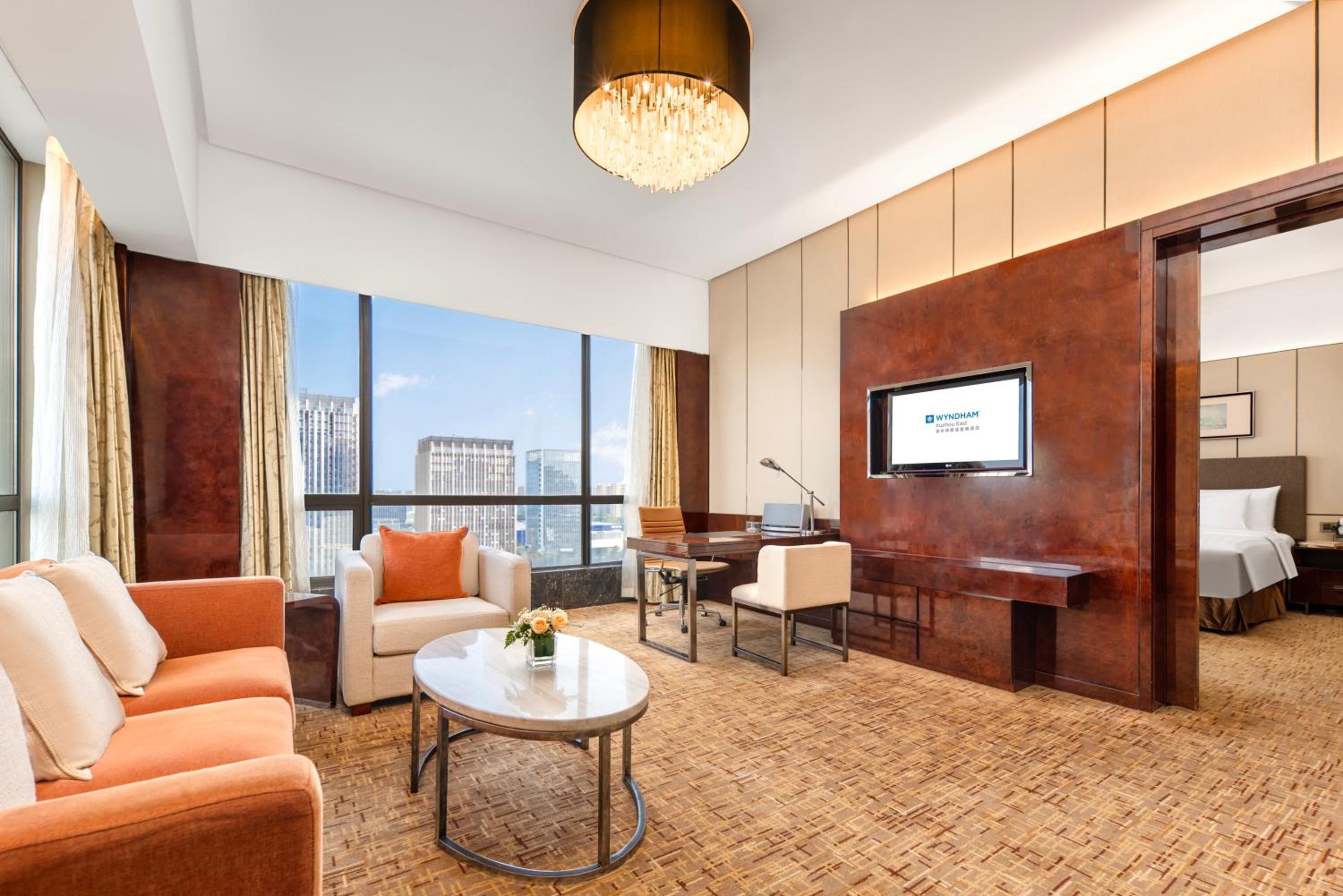 Executive Suite photo 1