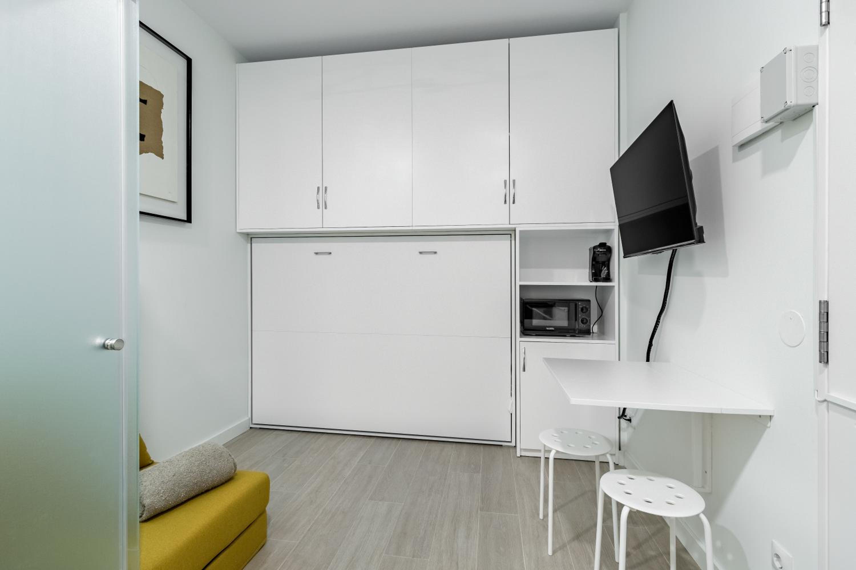 Estudio con terraza