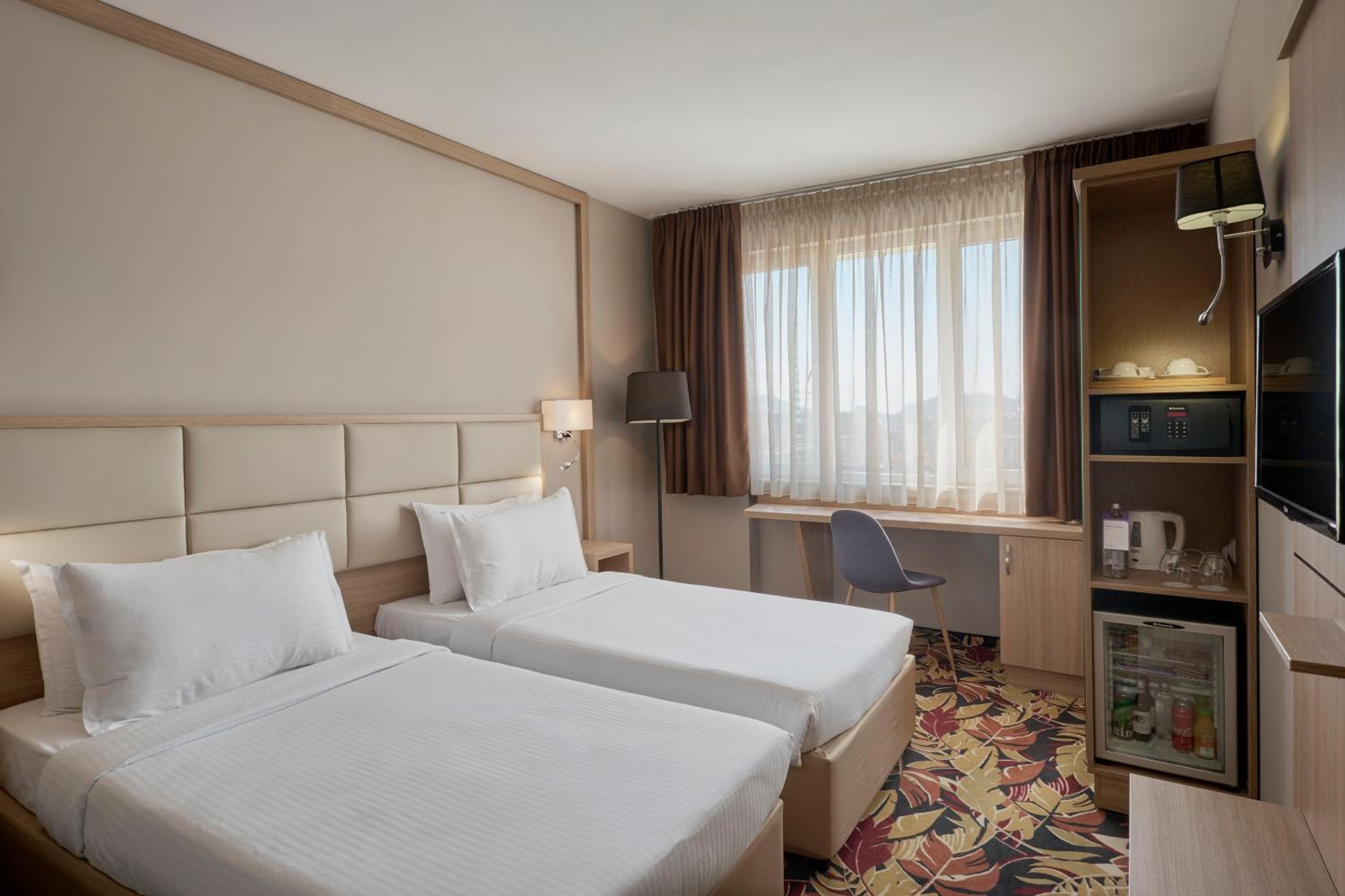 Standard Room - Photo 2