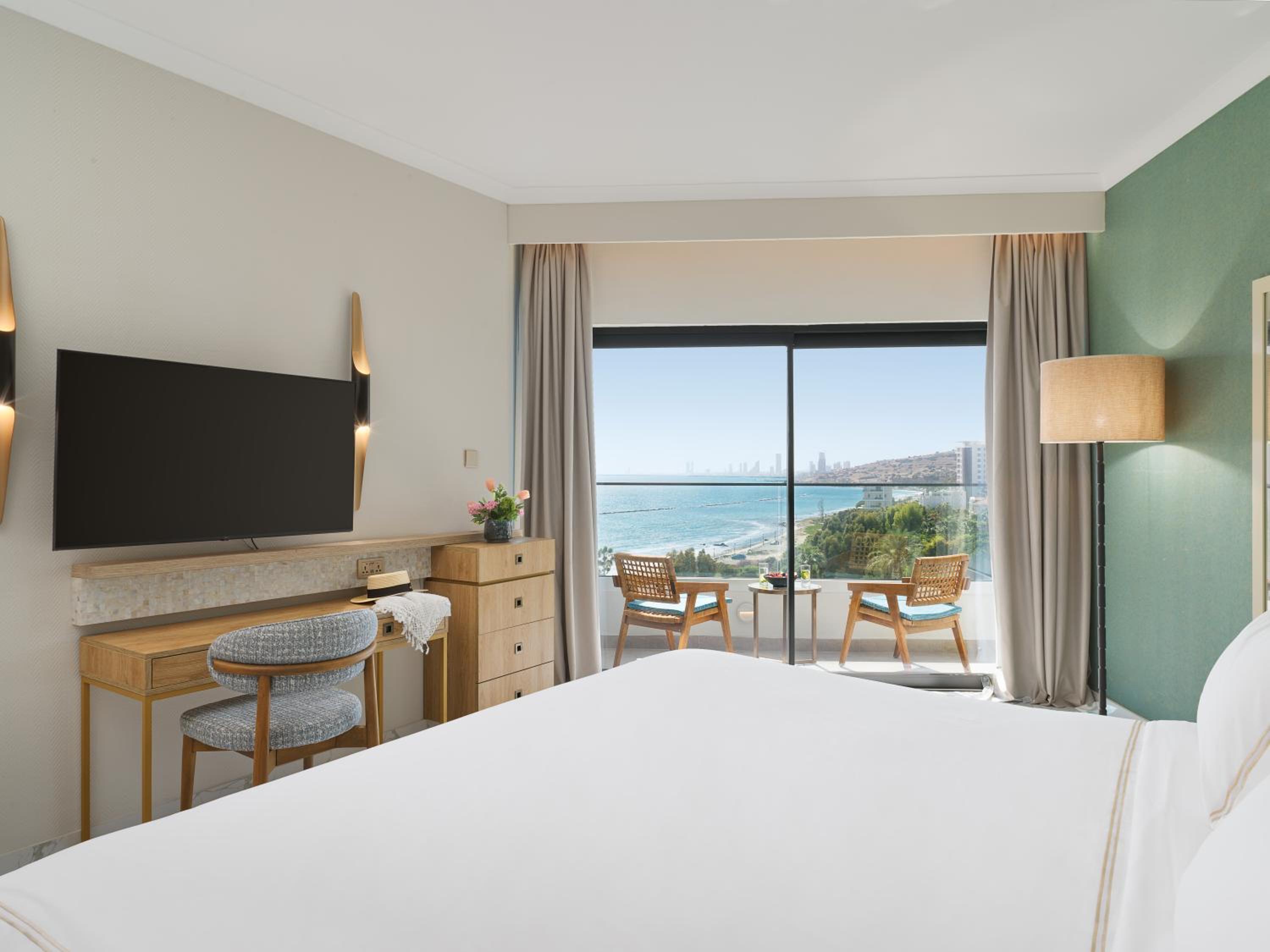 Executive Room Seaview with Lounge Access - Photo 1