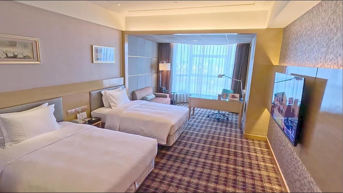 Deluxe Double Or Twin Room With River View photo 2
