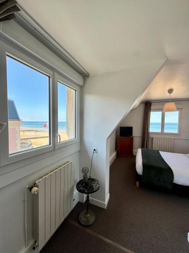 King Suite with Sea View - Photo 1