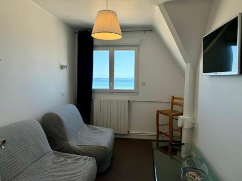 Junior Suite with Sea View - Photo 4