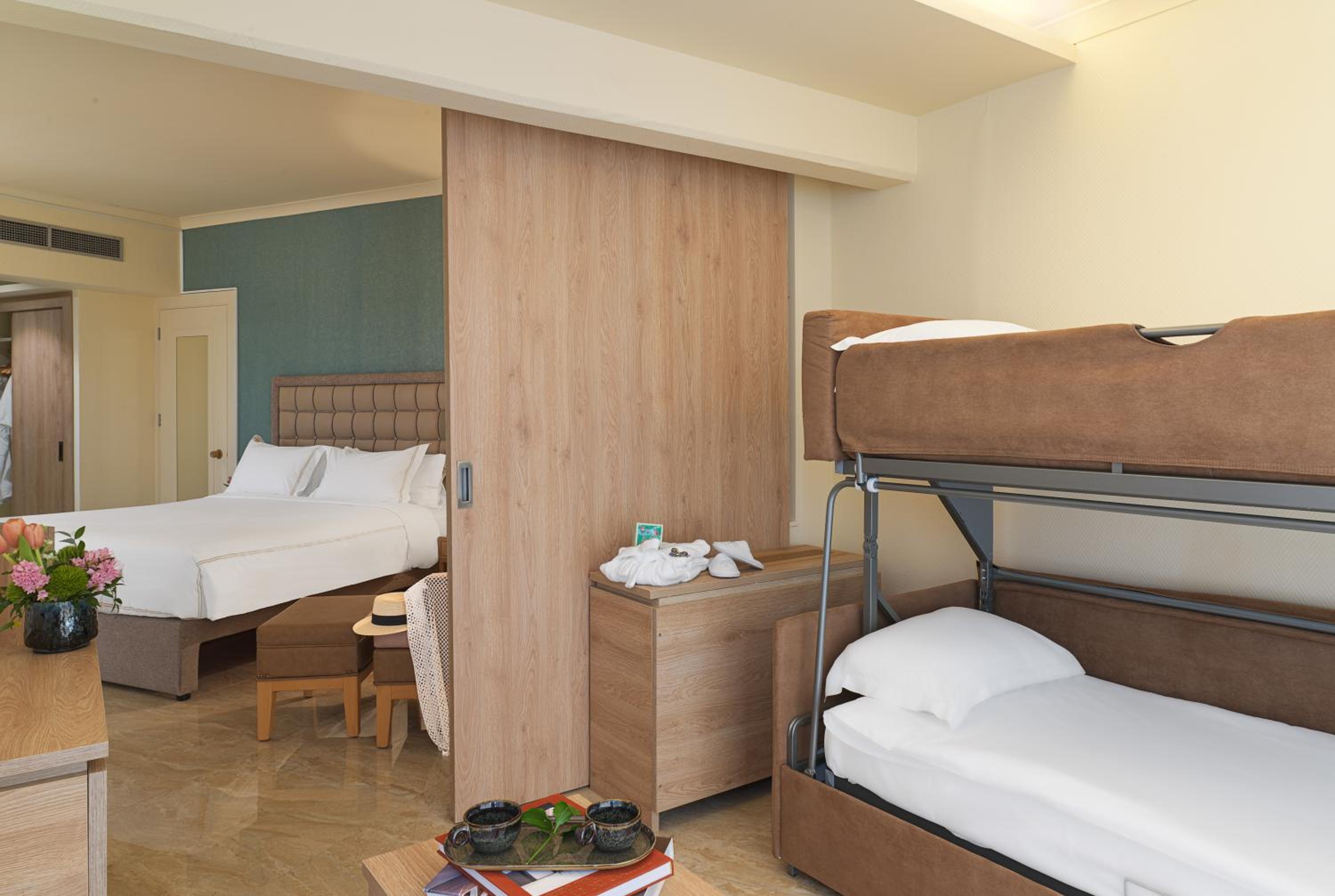 Swim Up Junior Suite Sea View - Photo 2