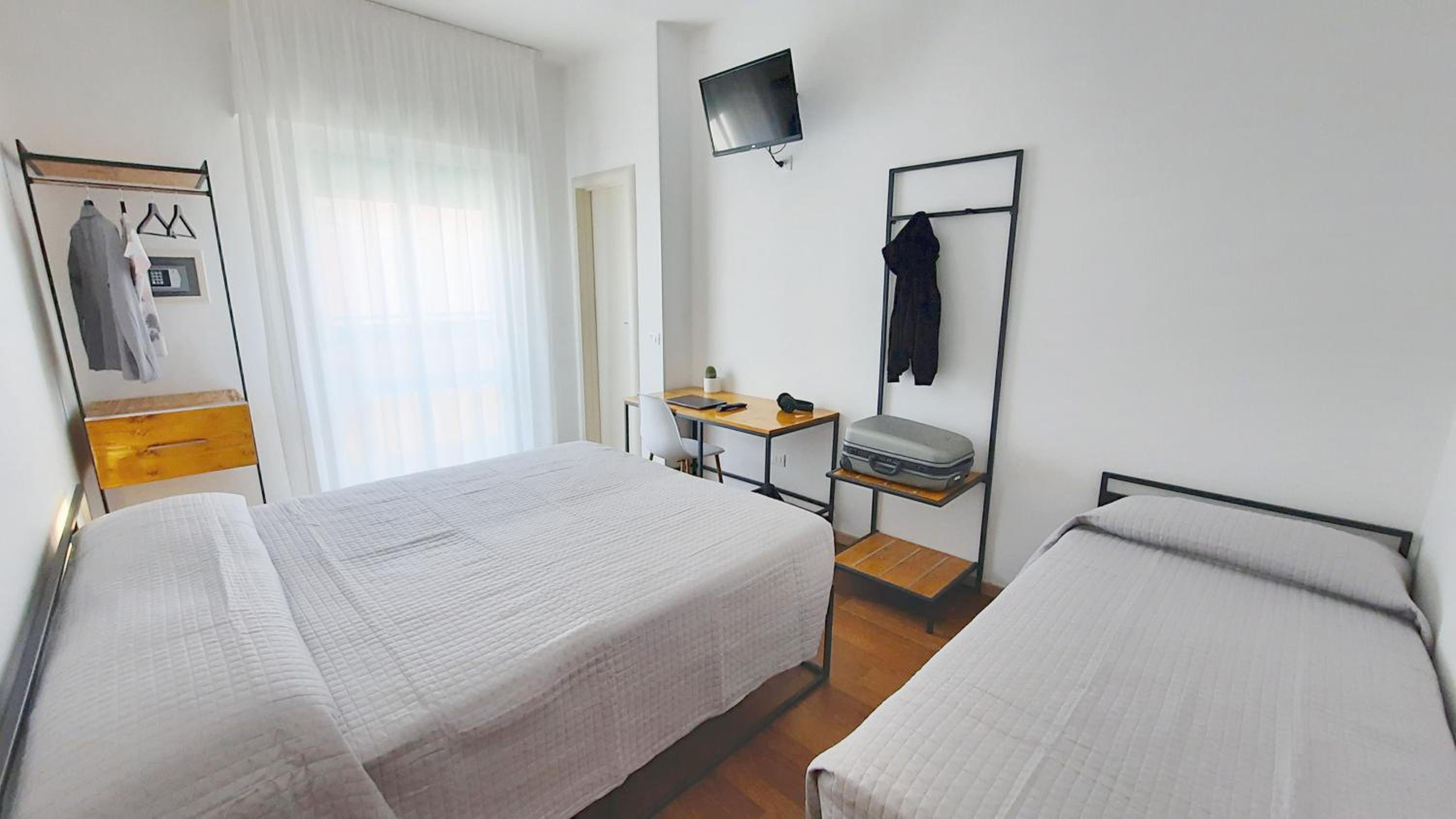 Triple Room photo 2