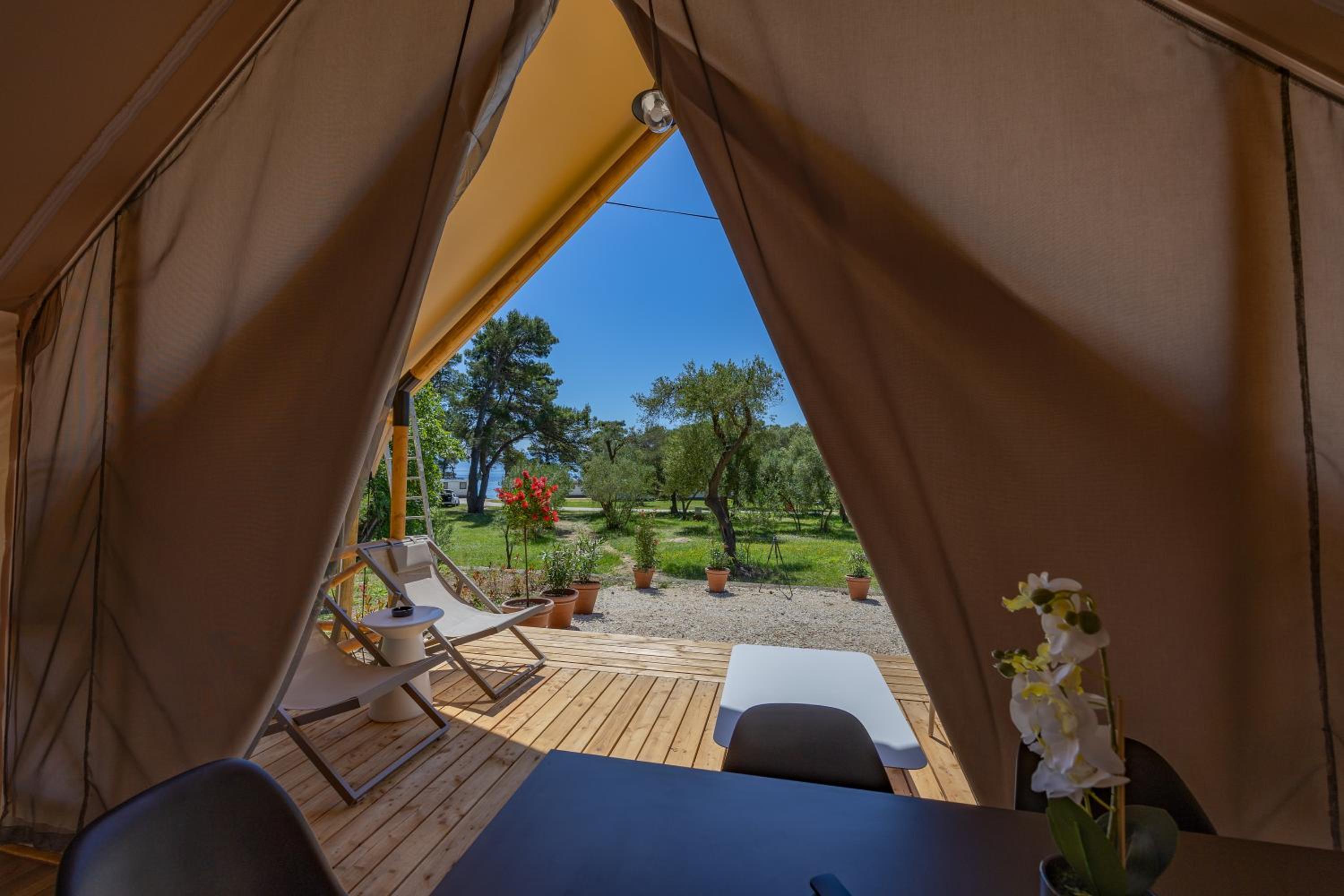 Tent