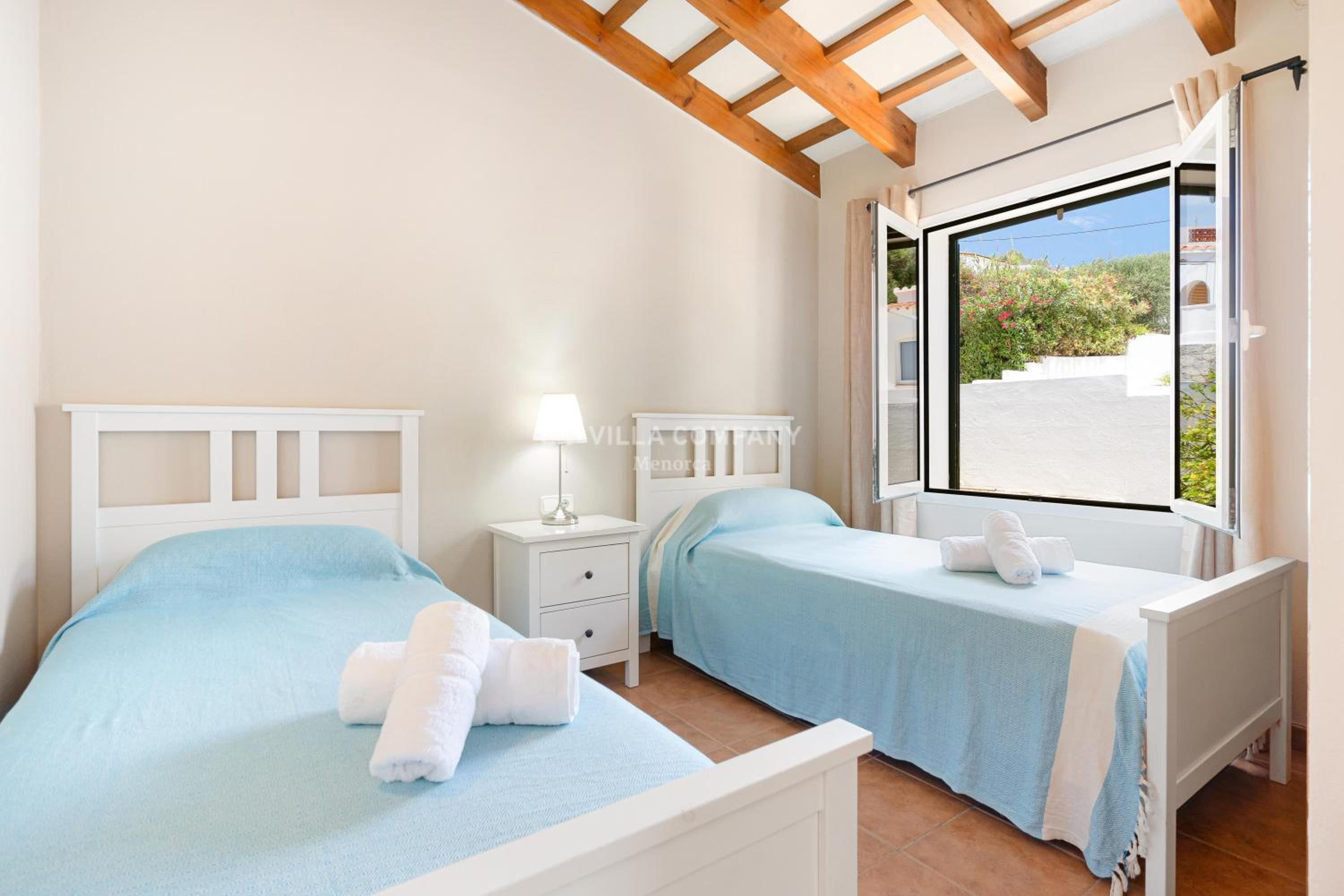 Villa de Tres Habitaciones