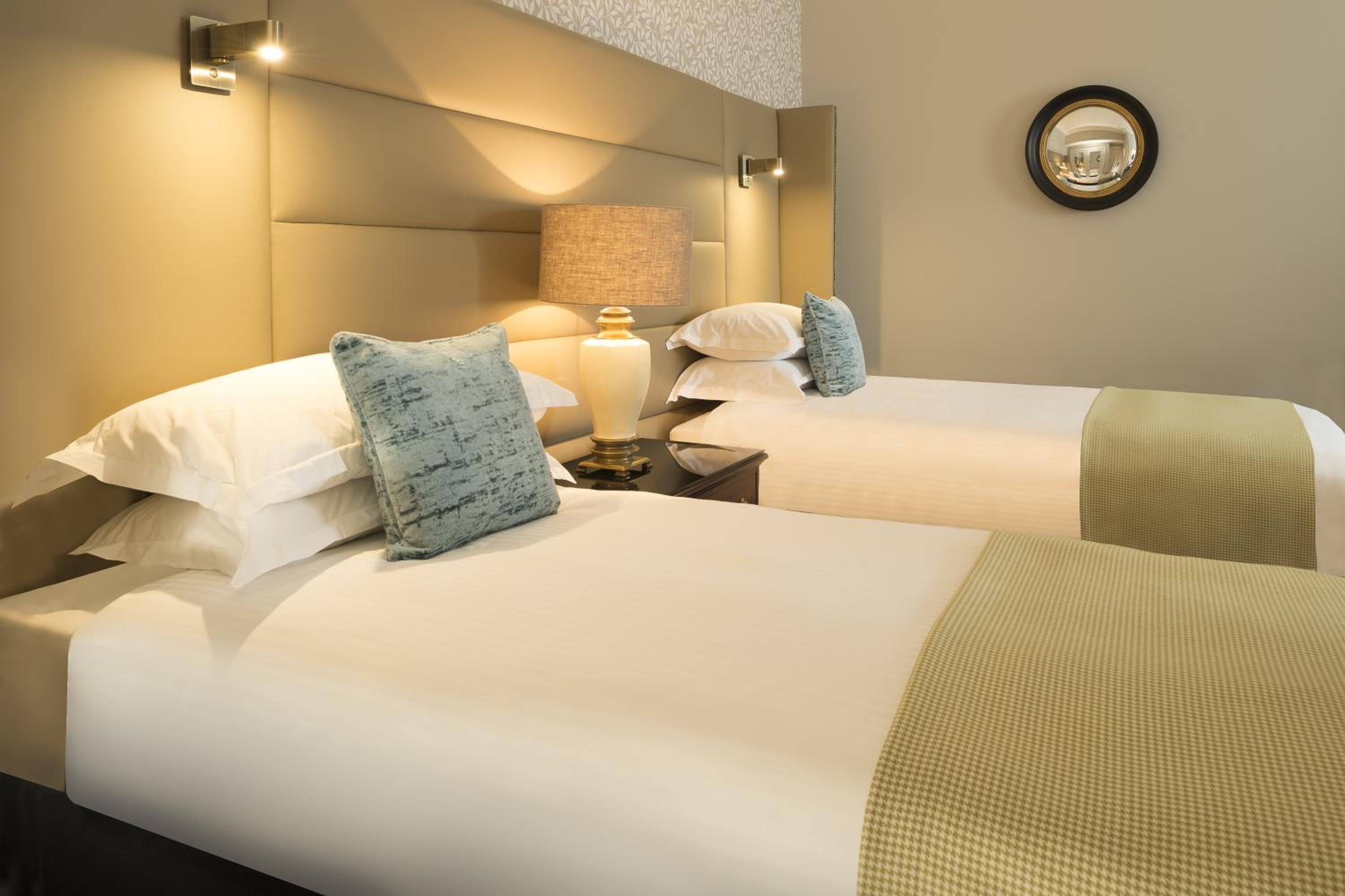 Double or Twin Room photo 2