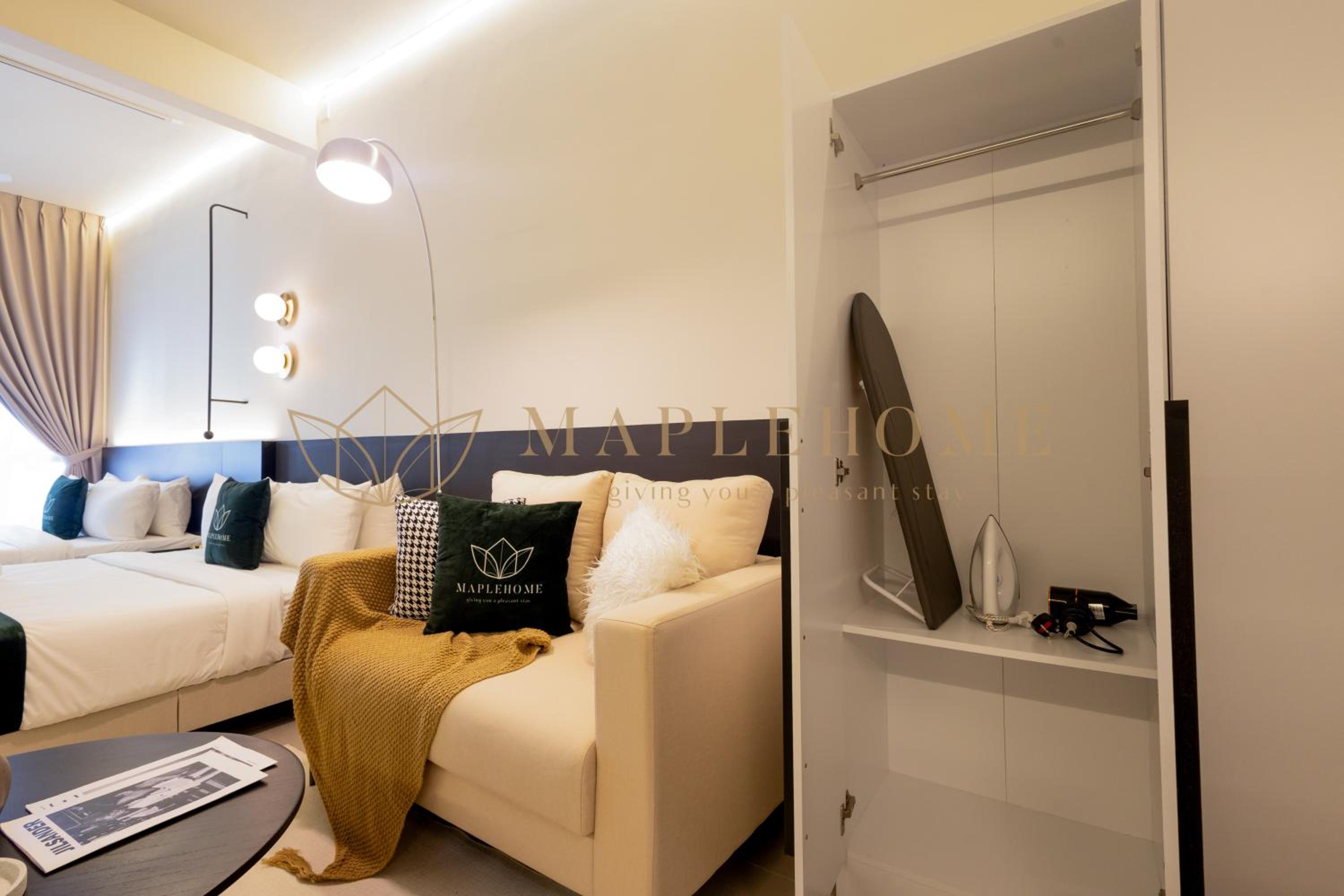 Deluxe Family Suite - Photo 6