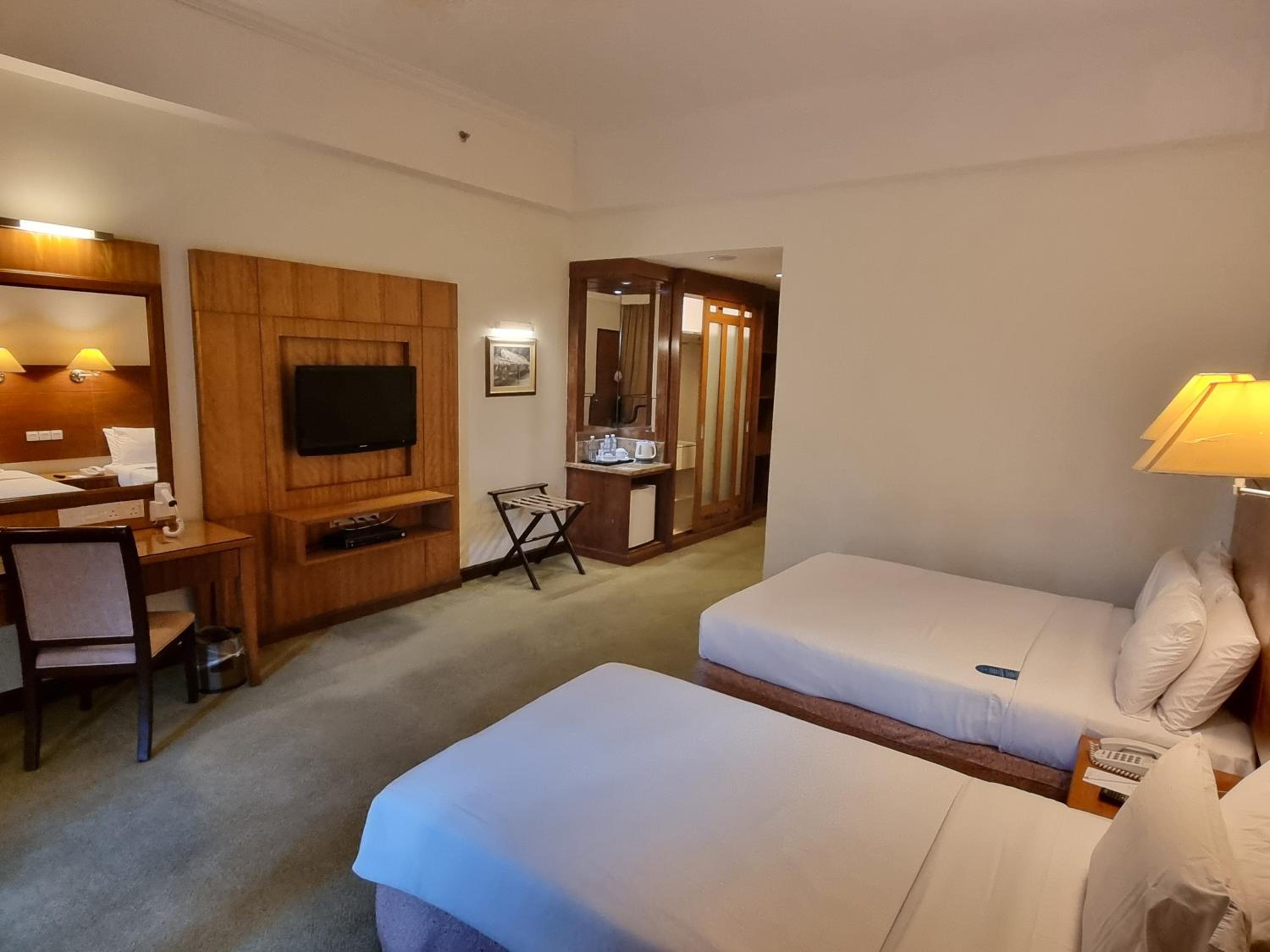 Deluxe Triple Room - Photo 3