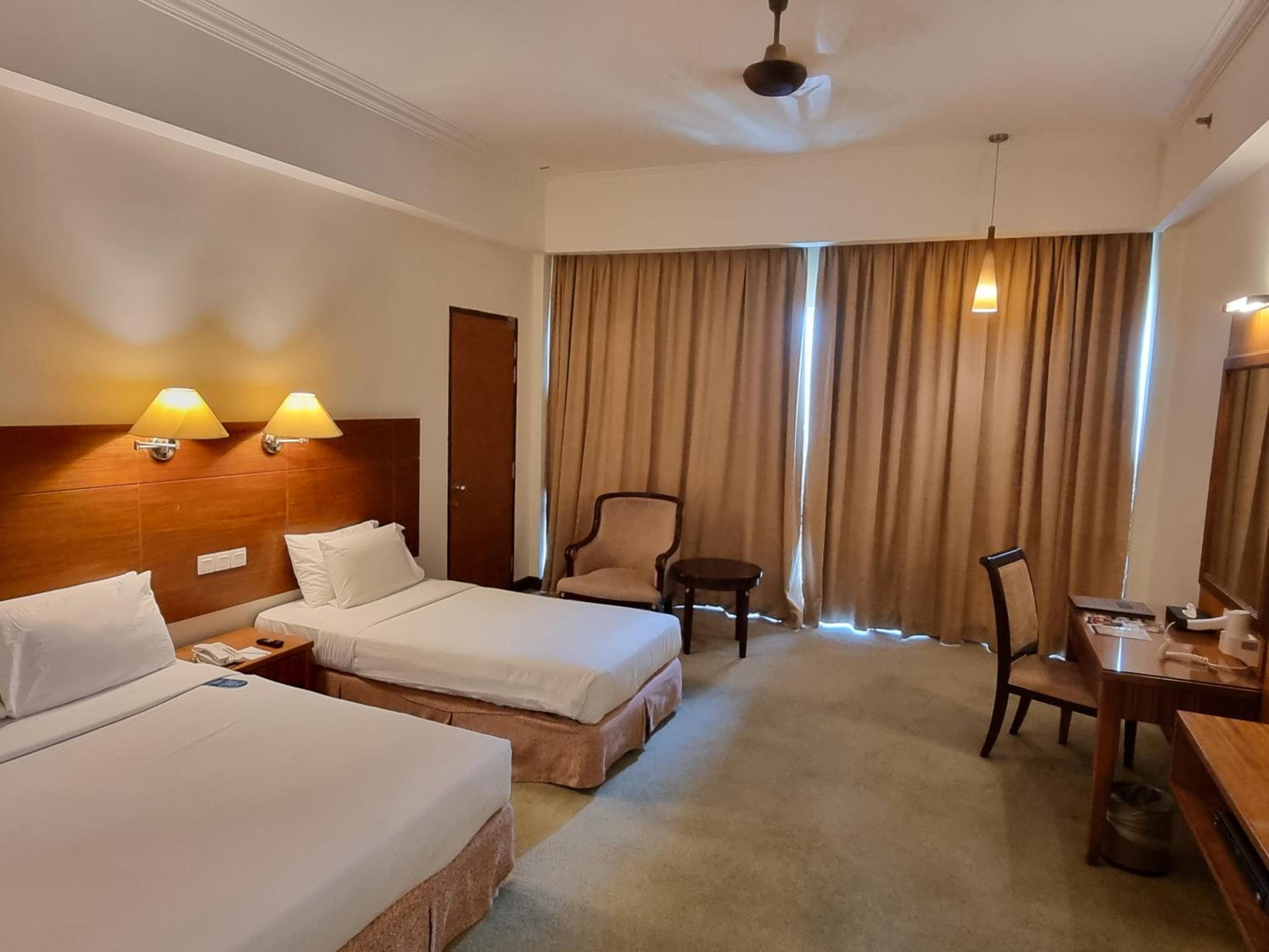 Deluxe Triple Room - Photo 2