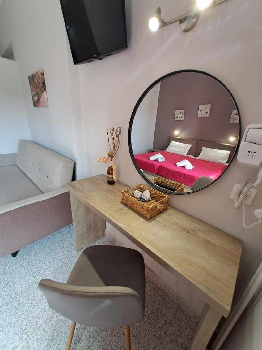 Triple Room photo 2