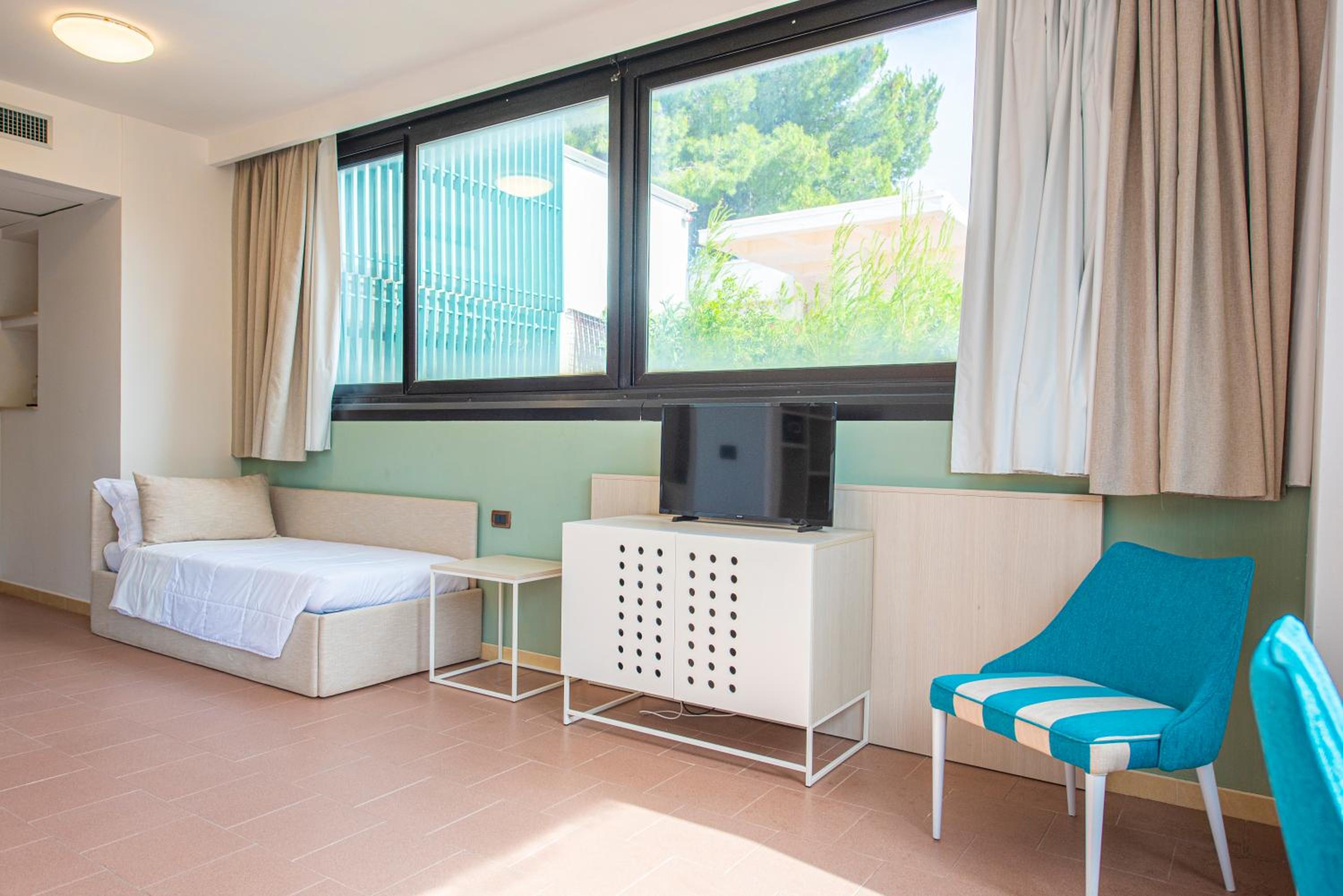 Comfort Triple Room photo 3