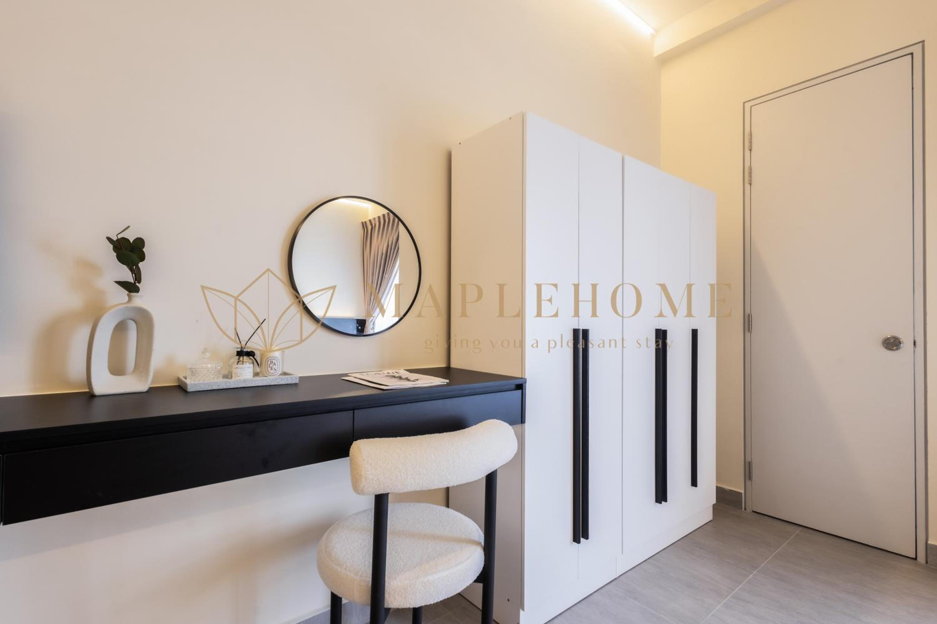 Premier Queen Suite - Photo 15