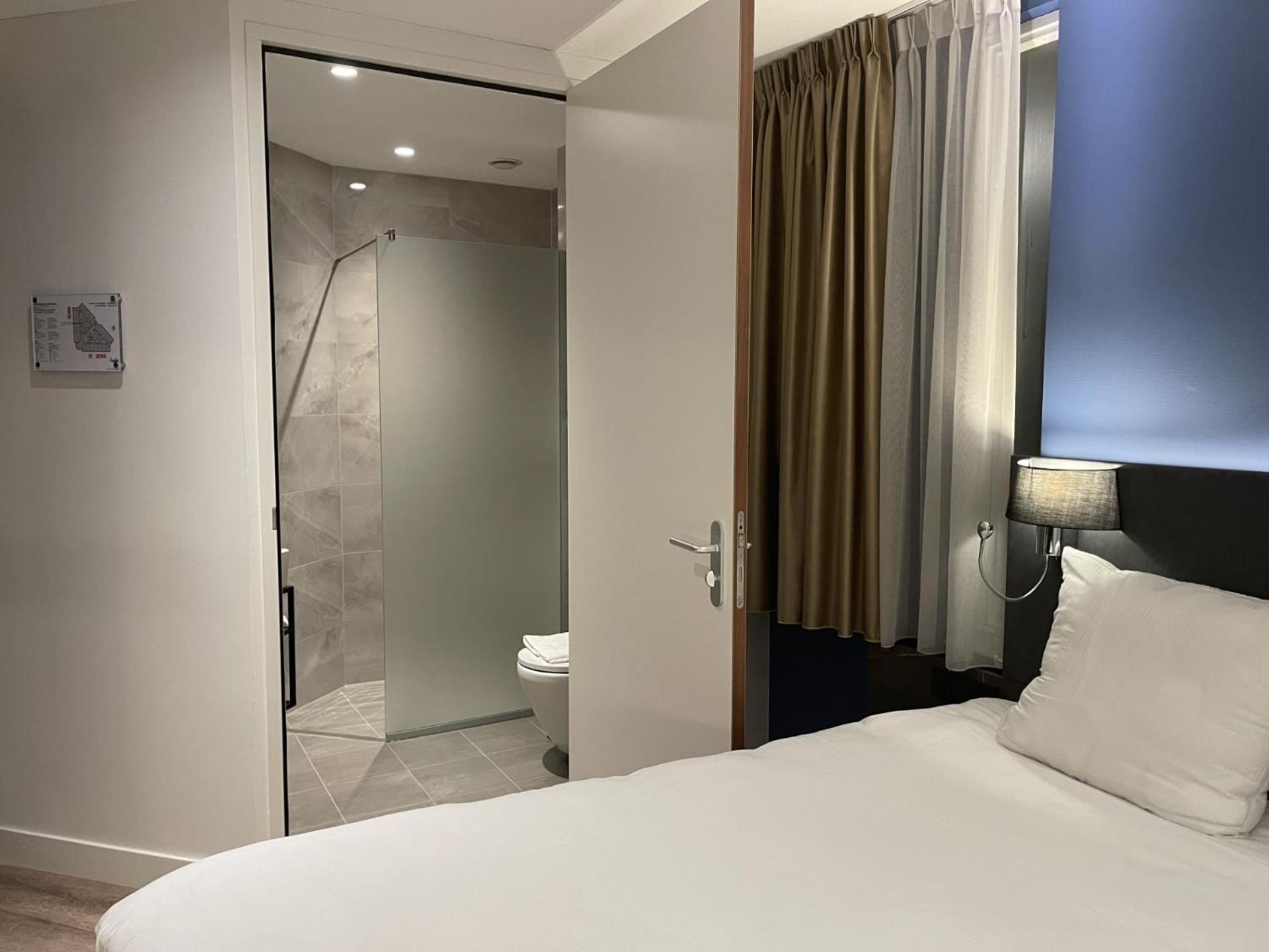 Double no window - Photo 5
