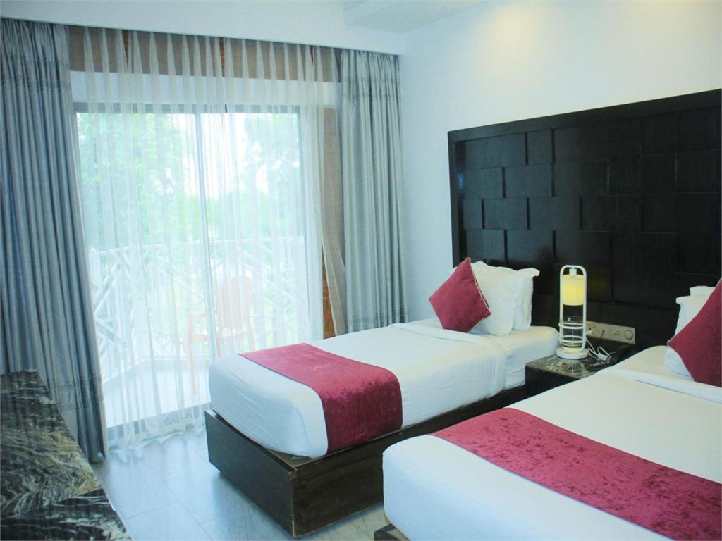 Deluxe Twin Room photo 1