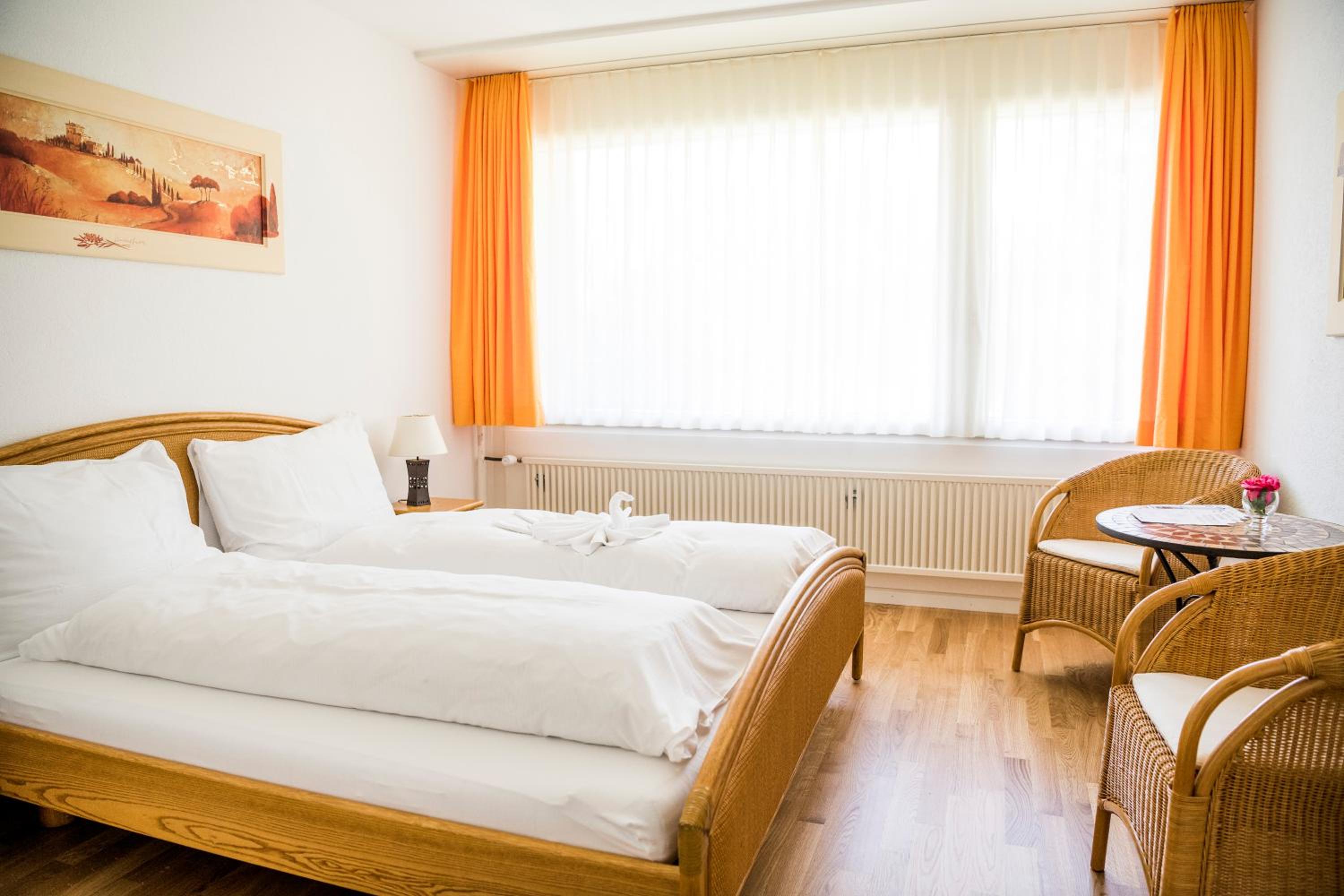 Double Room - Photo 13