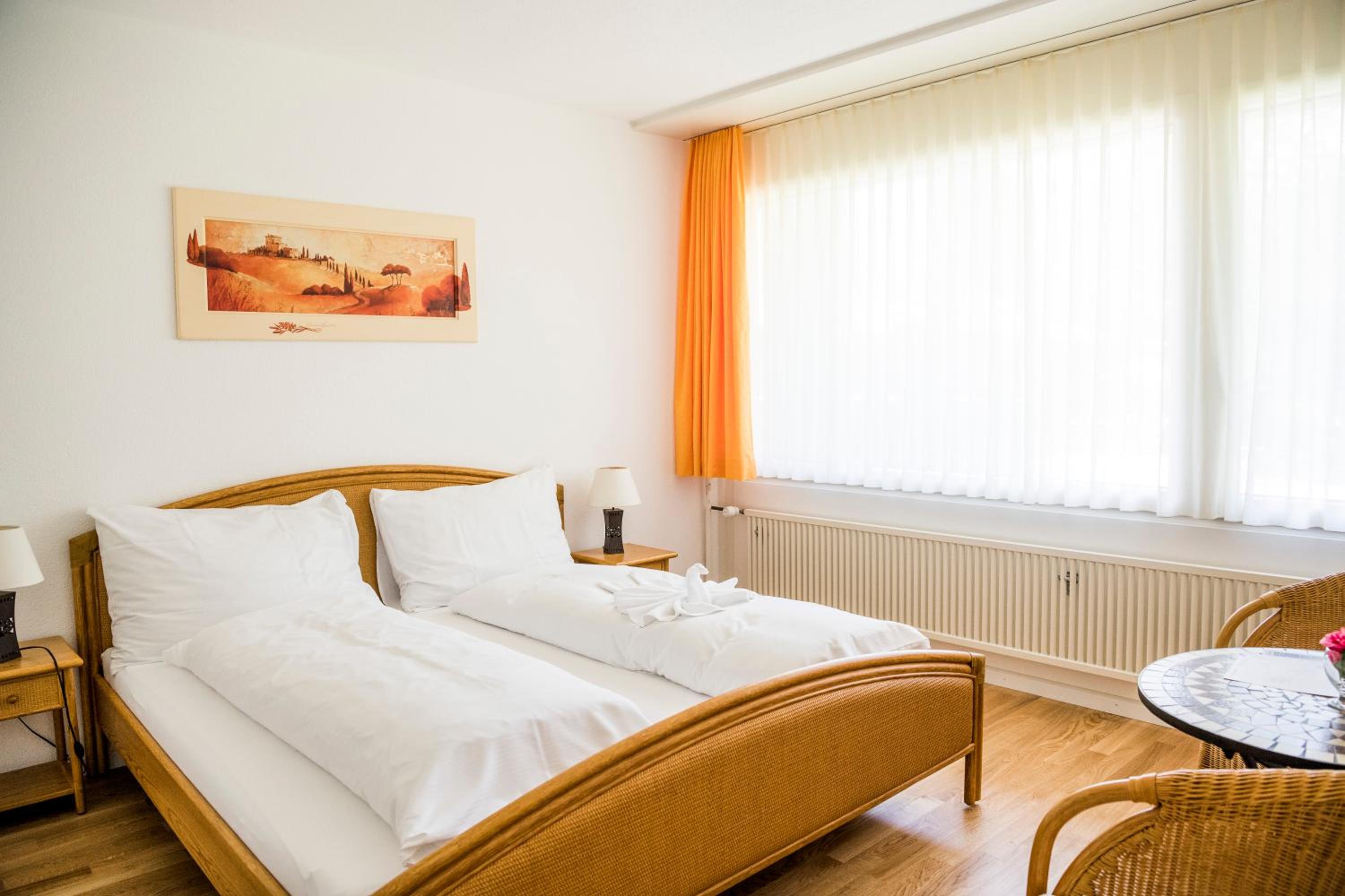 Double Room - Photo 4