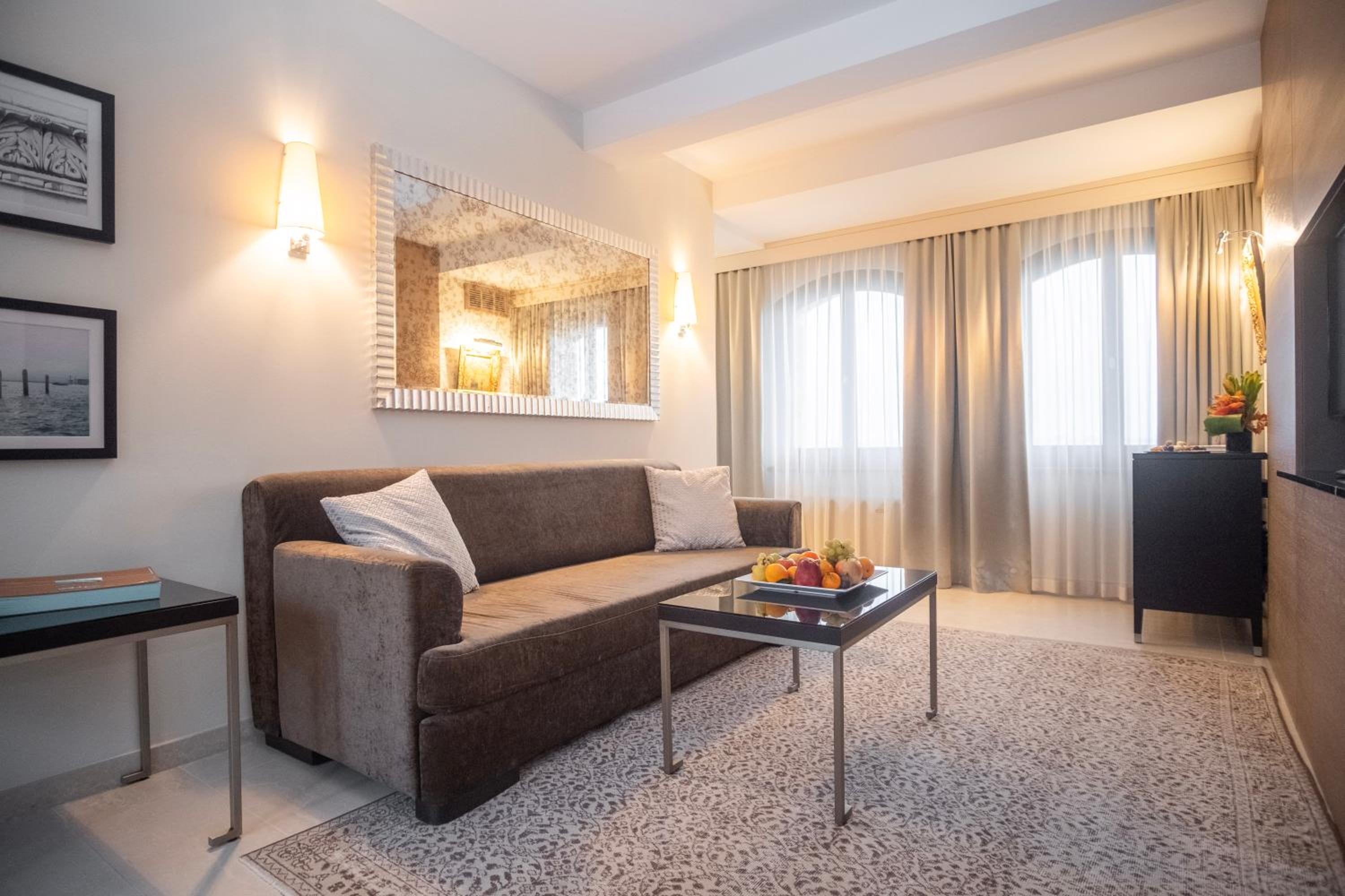 Lido Residence