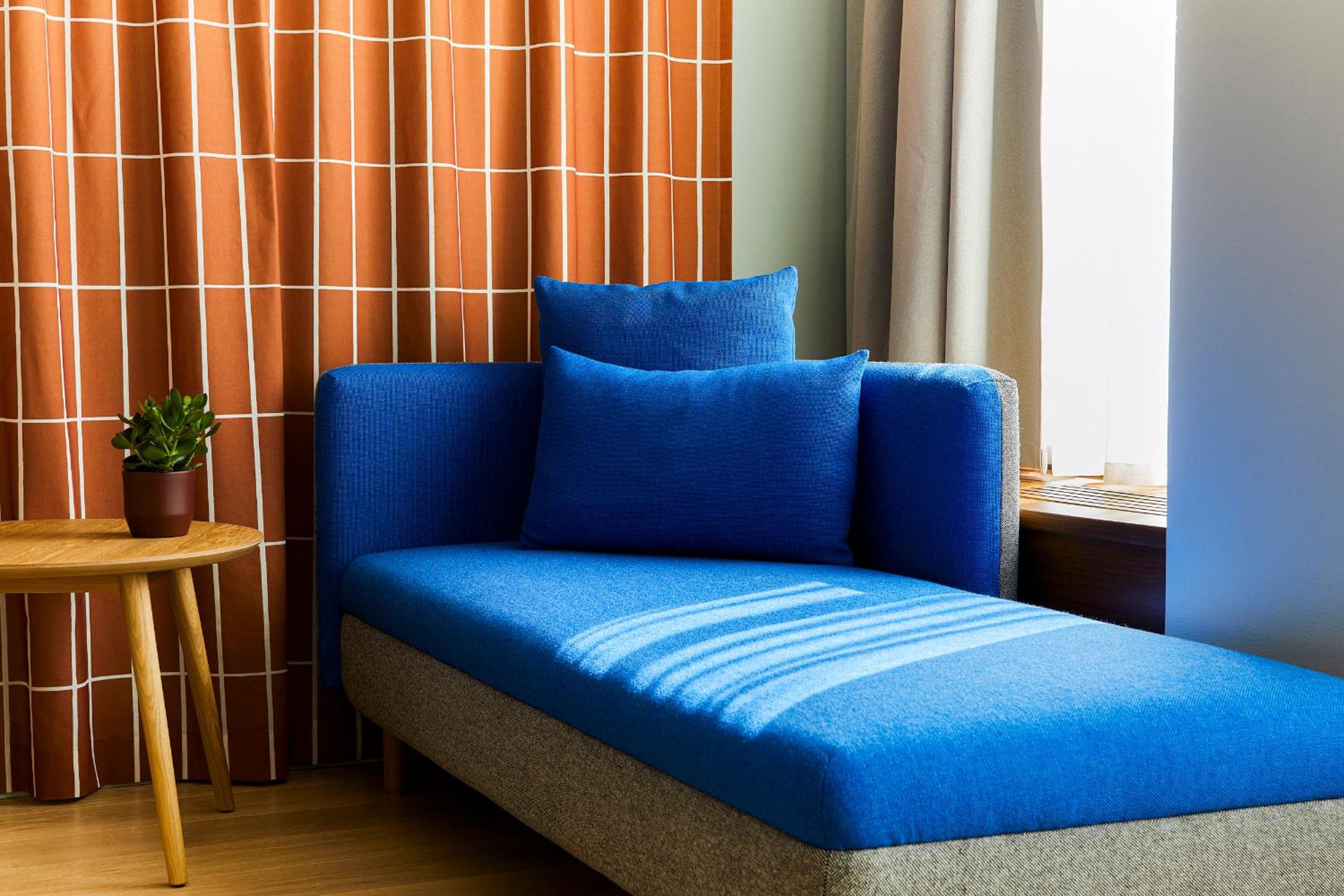 Large Double Room - Photo 6