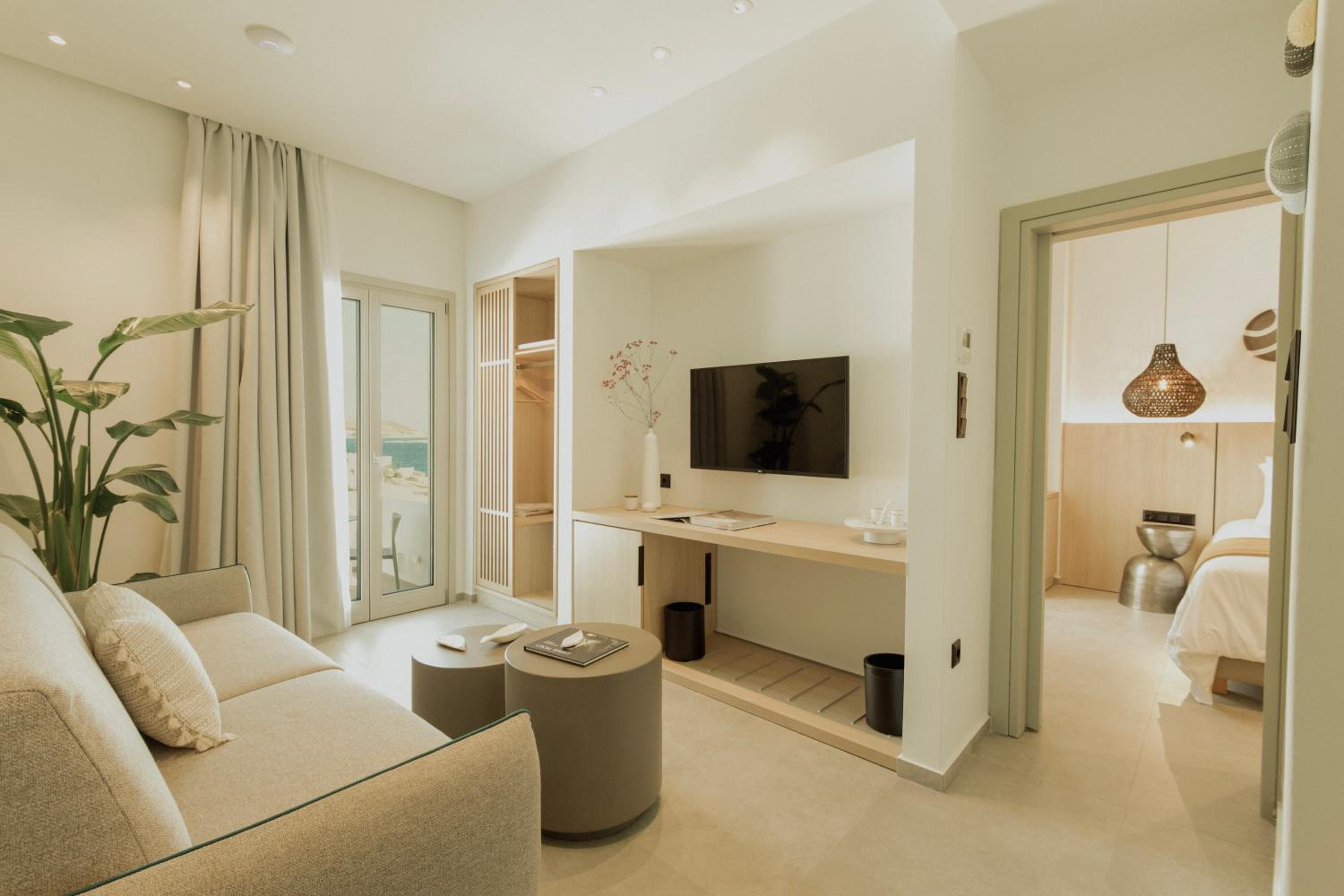 Prestige Suite Sea View photo 3