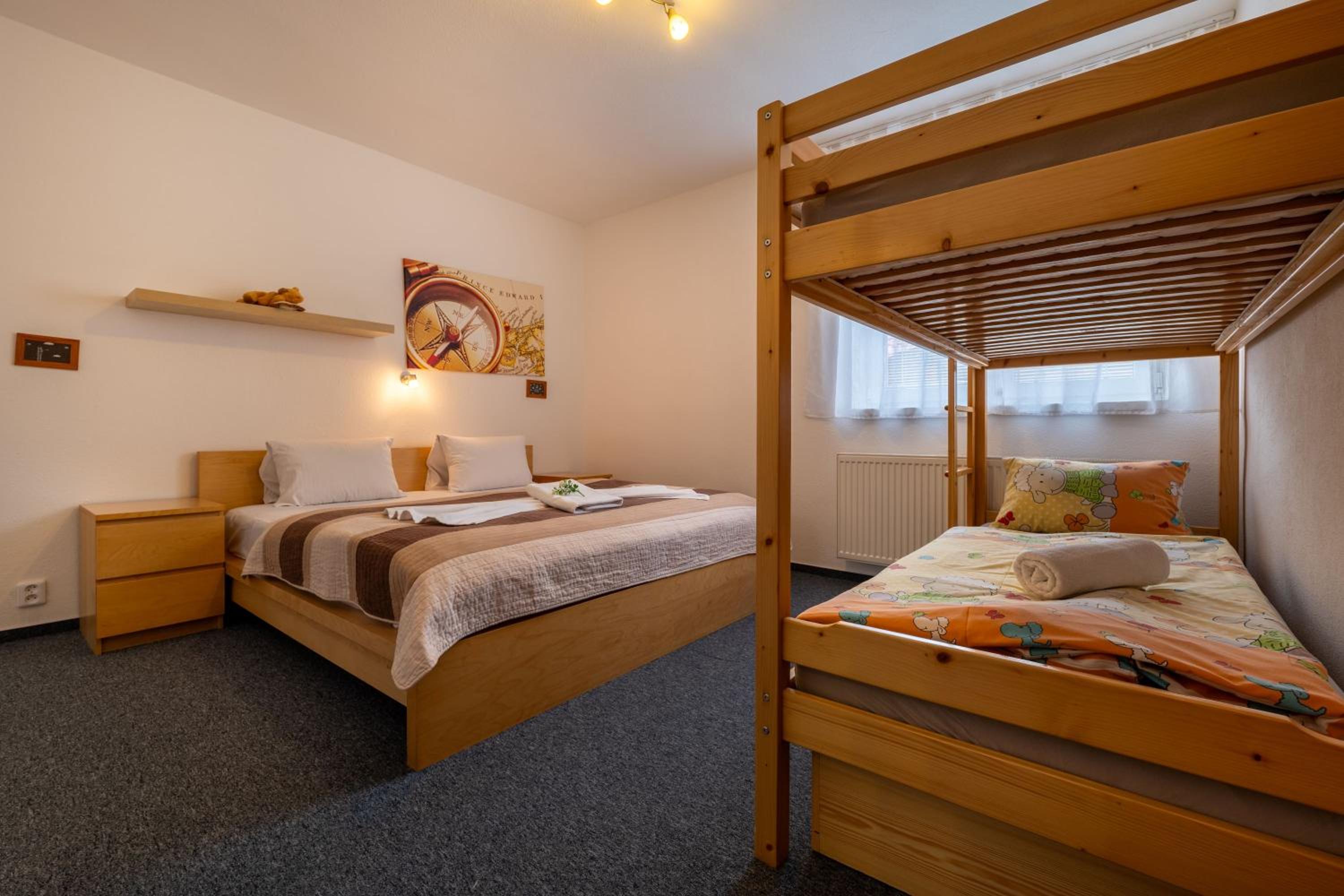 One-Bedroom Apartment (4 Adults) photo 1