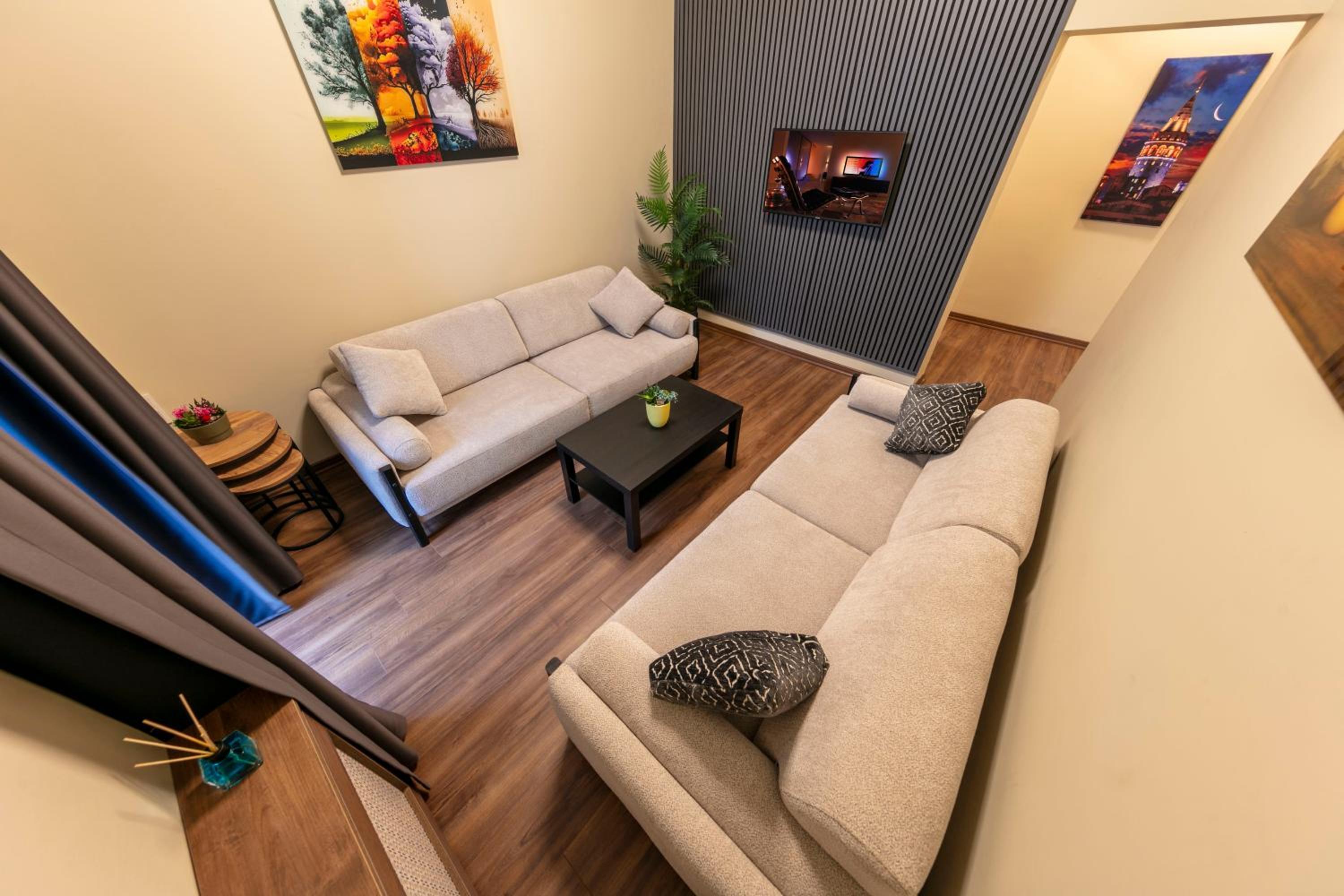Suite with Garden View photo 2