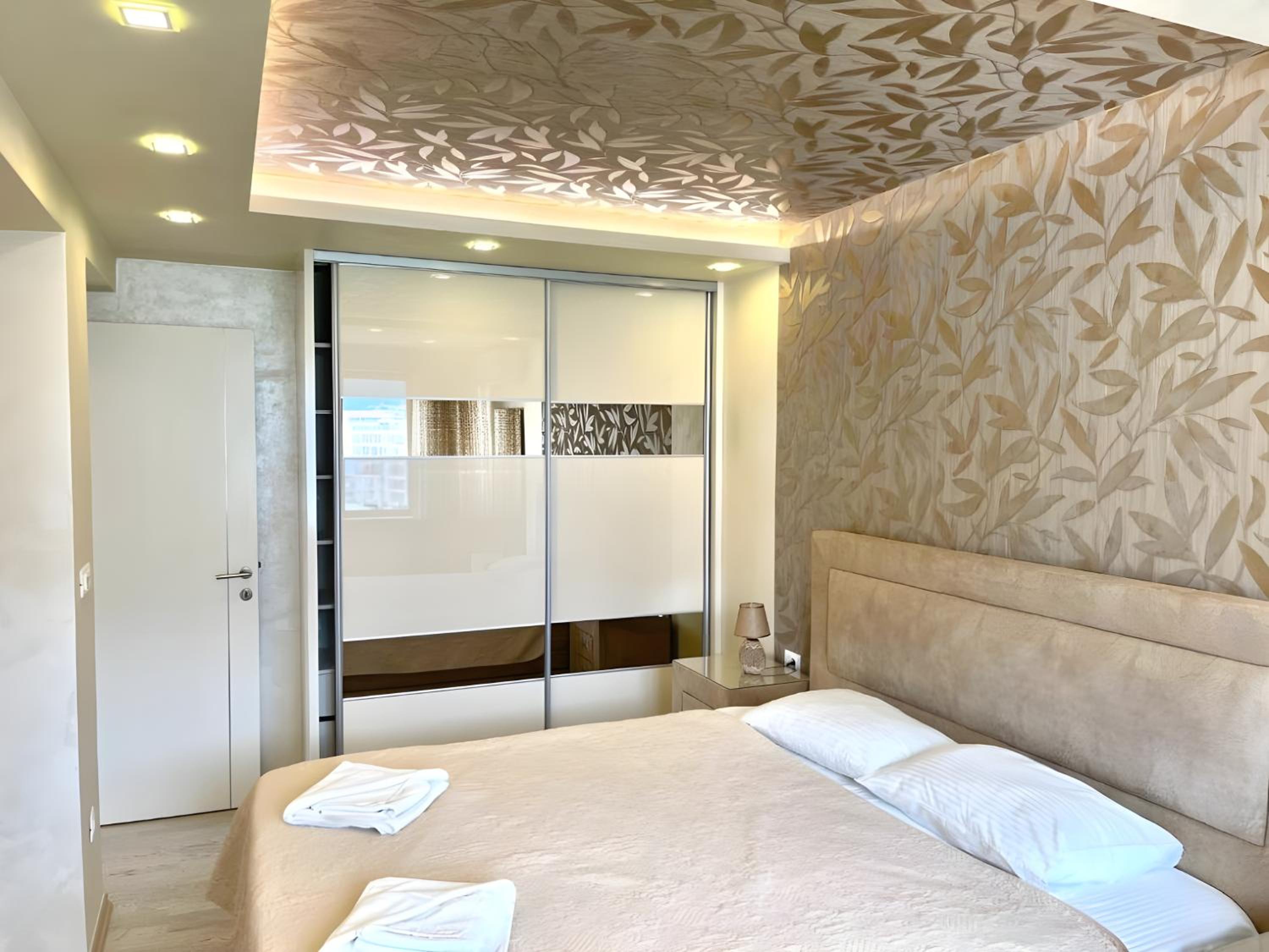 Superior Suite with Sea View - Photo 6
