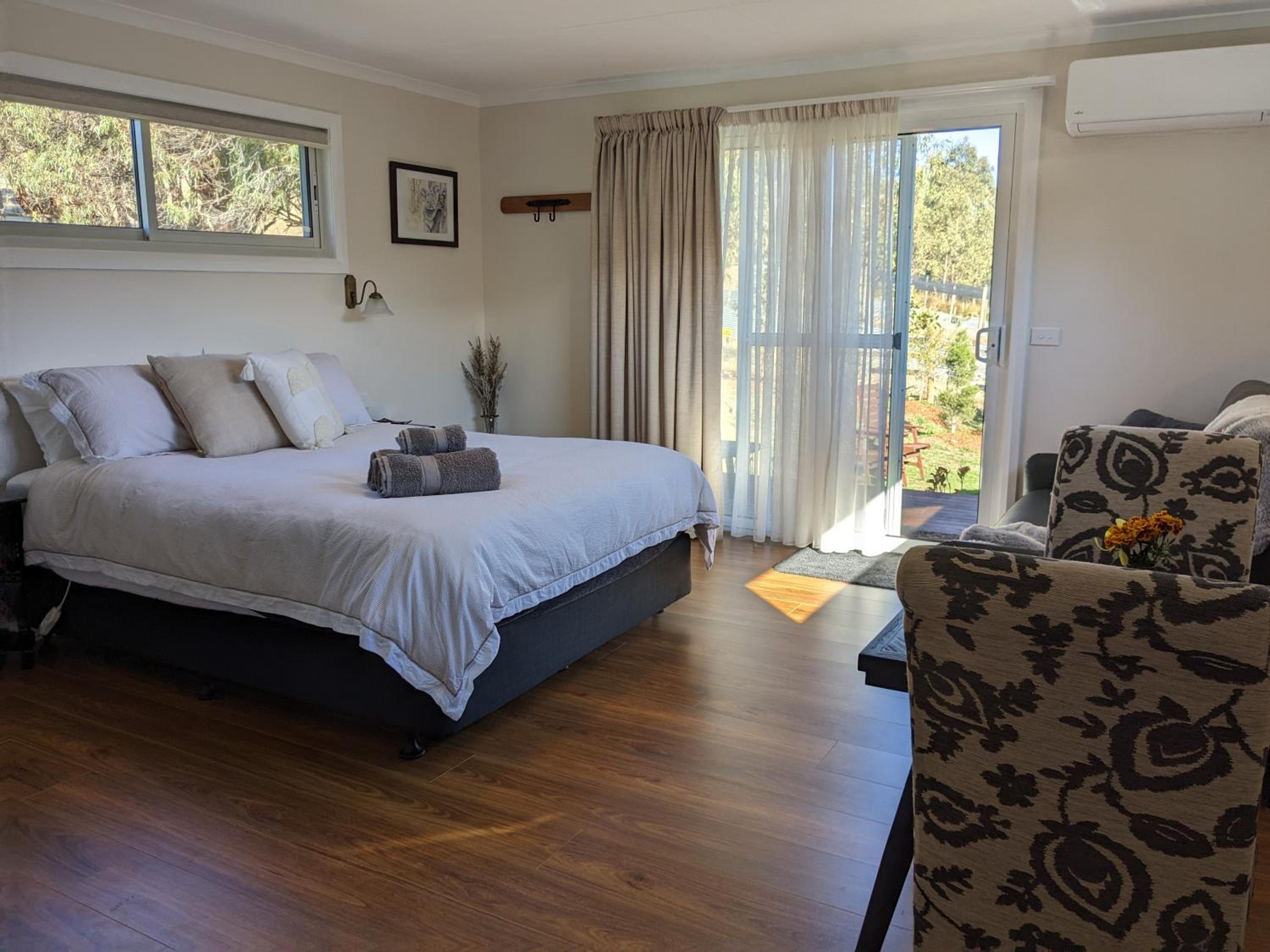 Queen Room with Garden View photo 2
