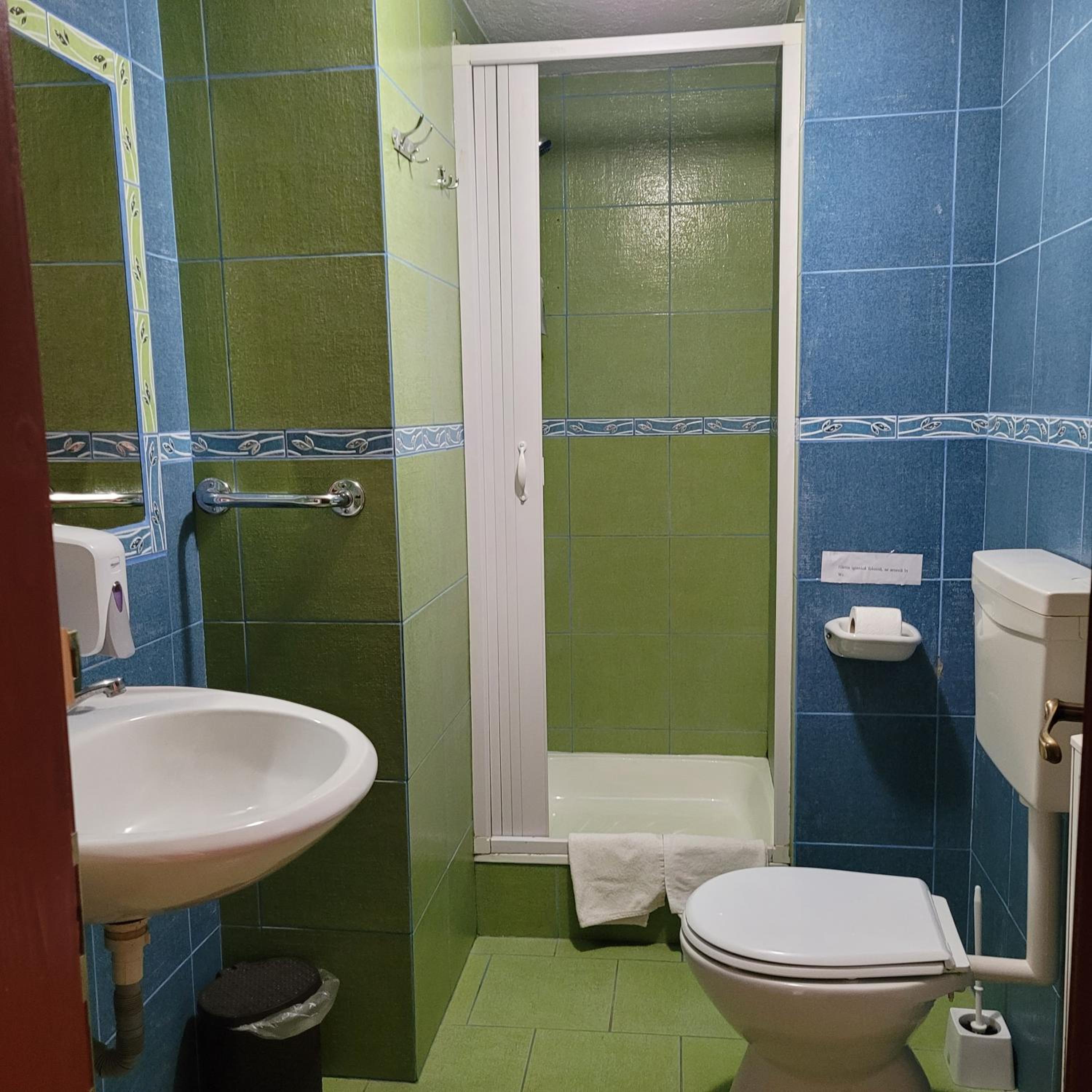 Two-Bedroom Suite photo 3