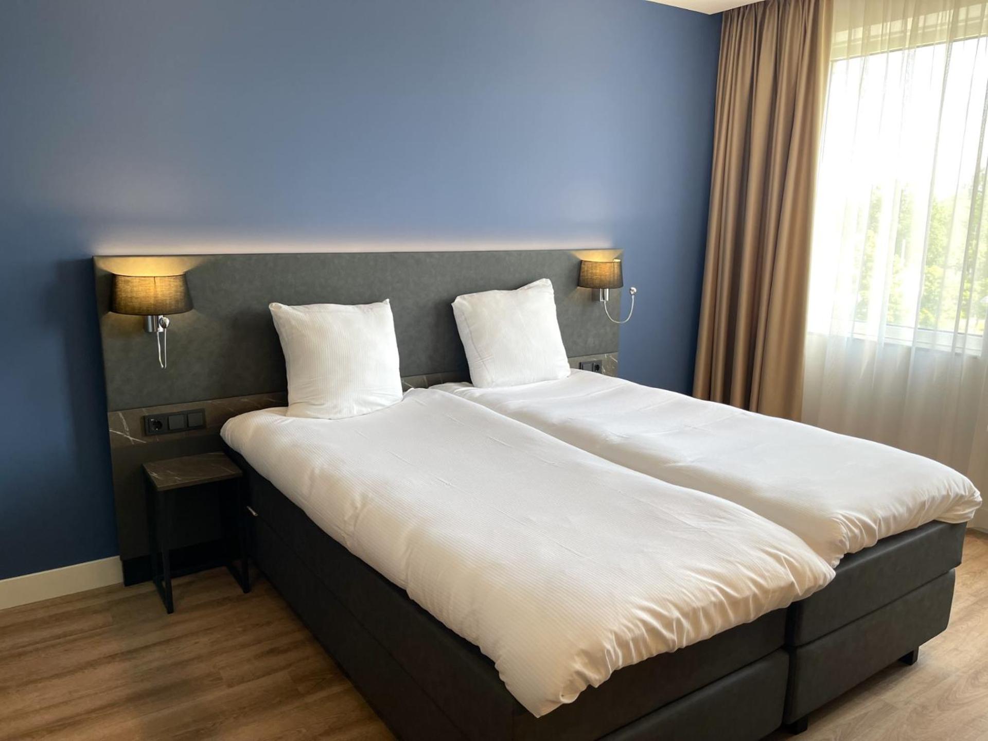 Twin Room - Photo 5