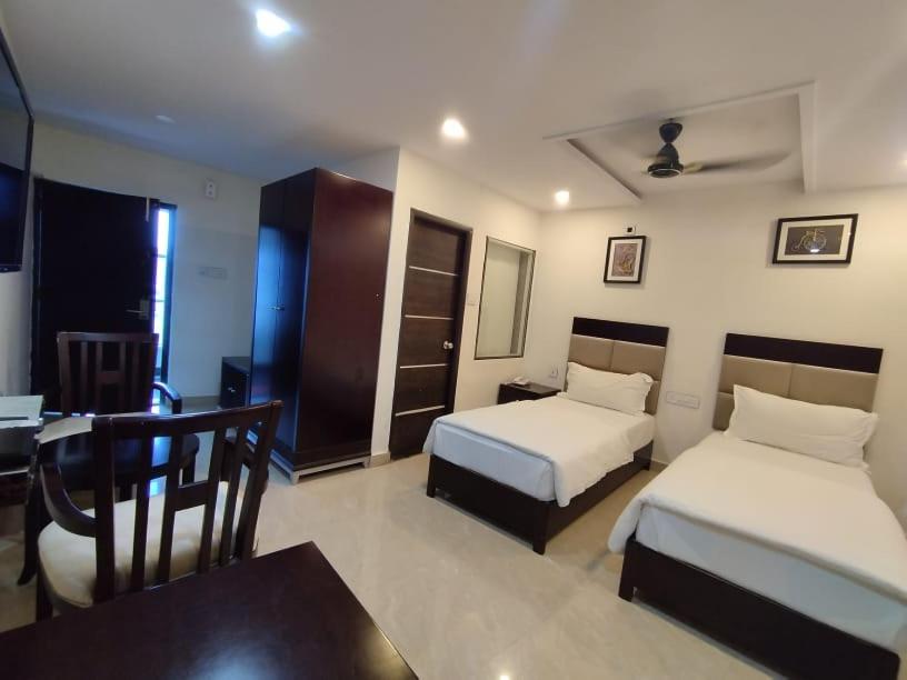 Deluxe Room - Photo 2