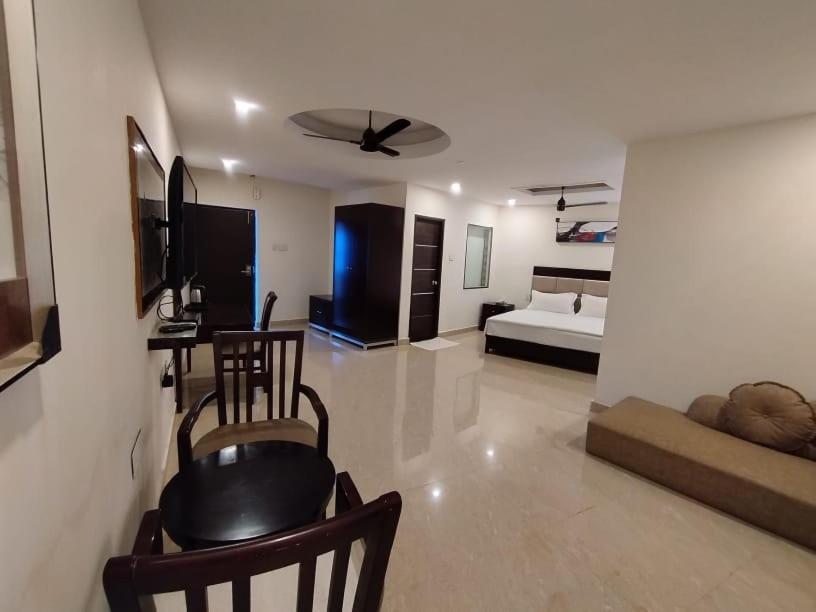 Junior Suite - Photo 1