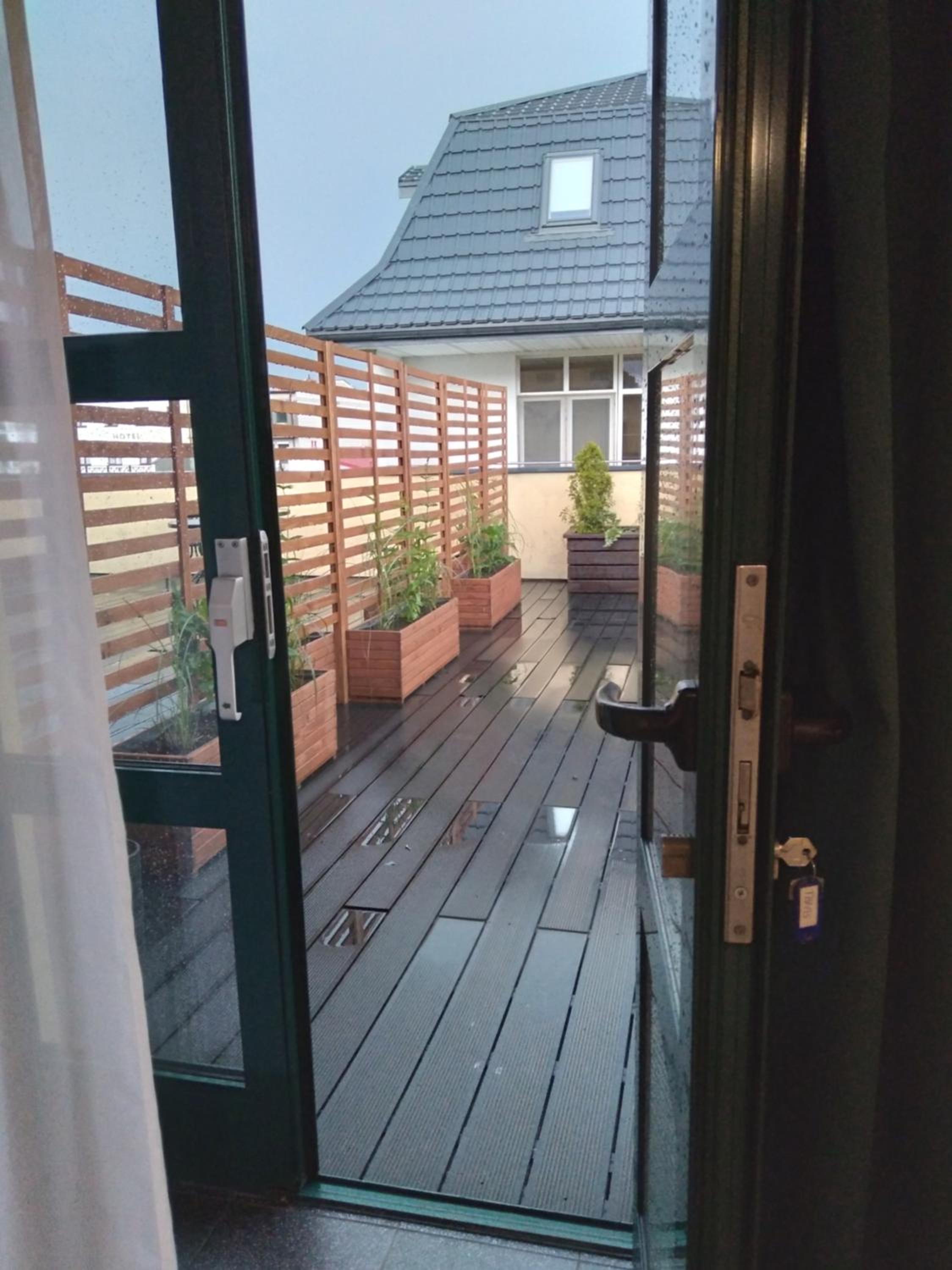 Studio with Terrace - Photo 7