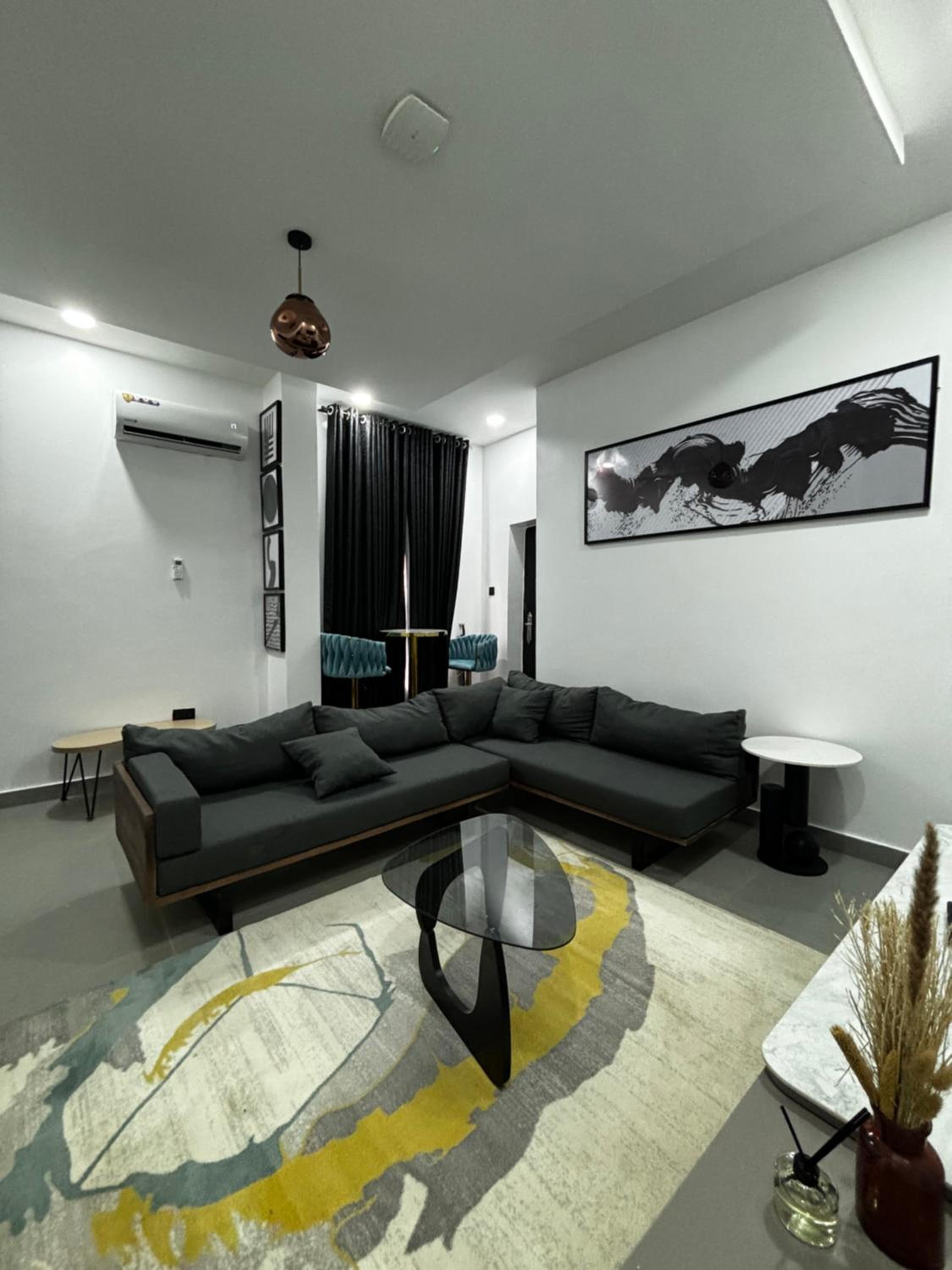 One-Bedroom Apartment With Balcony