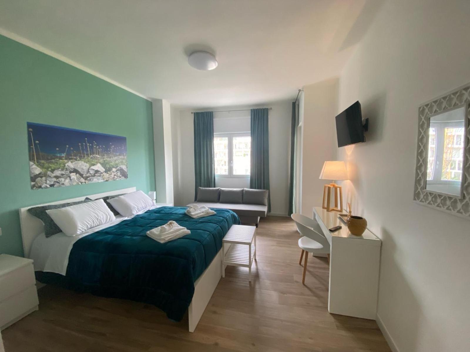 Quadruple Room with Private External Bathroom