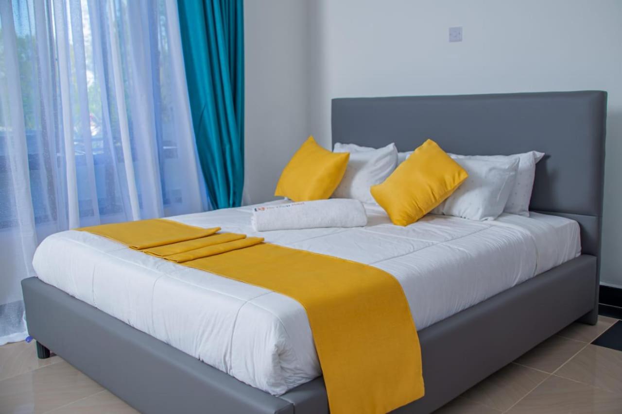 Double Room with Balcony photo 2