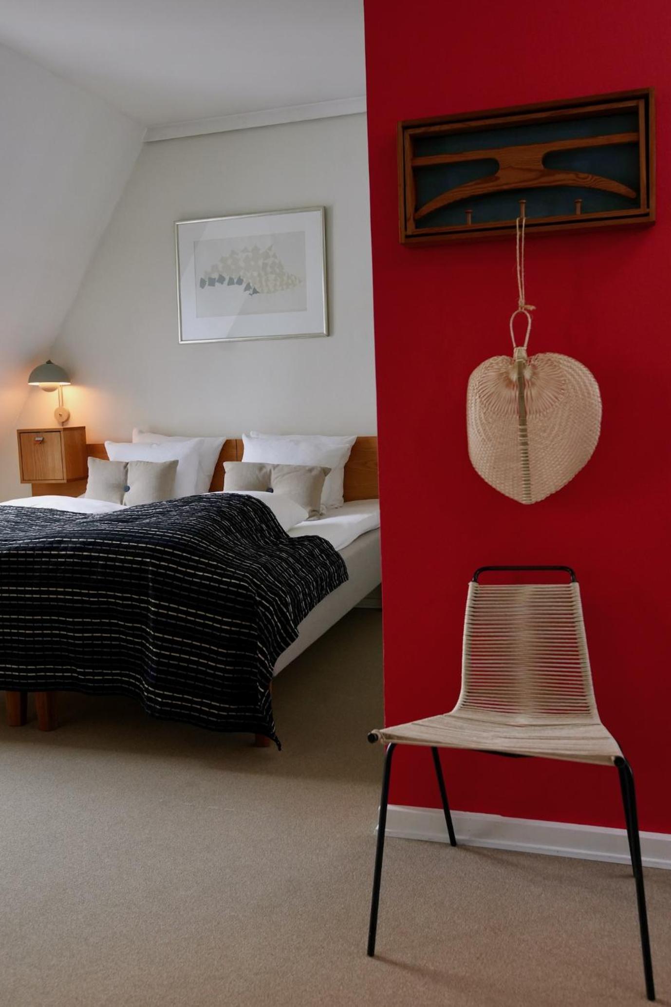 Collector's Suite - Photo 3