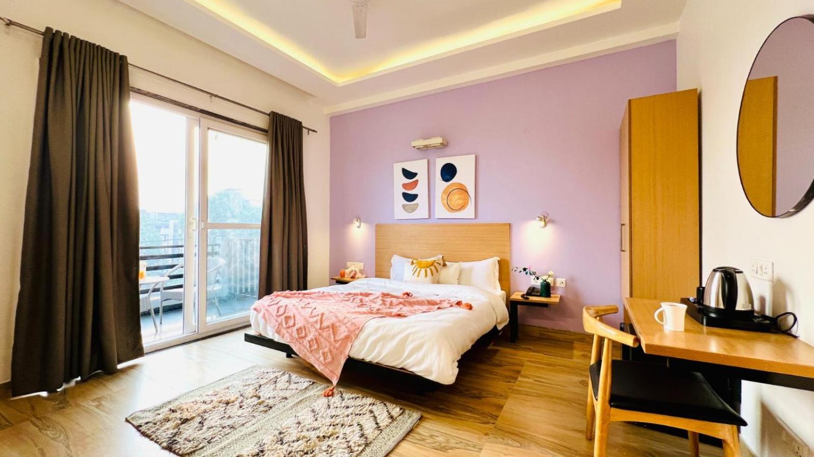 Deluxe Double Room with Balcony