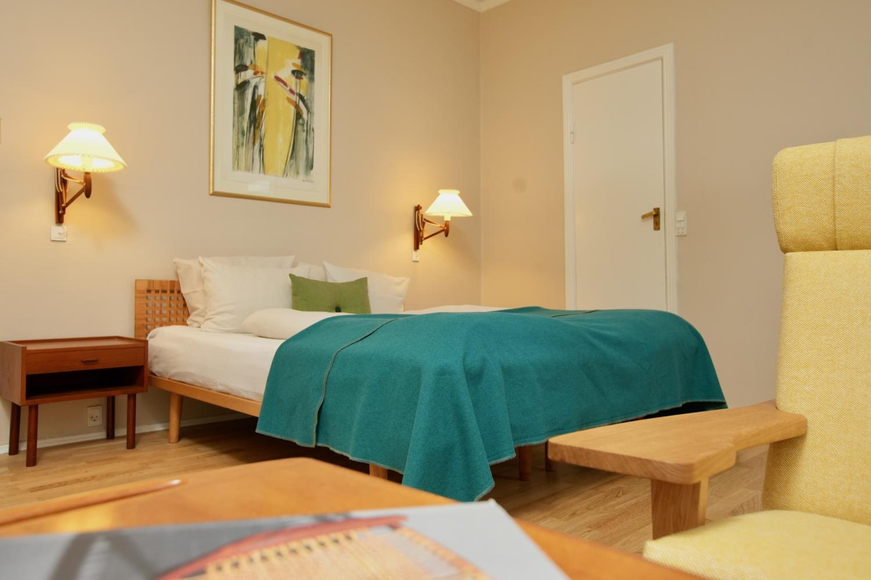 Deluxe Double Room - Photo 15