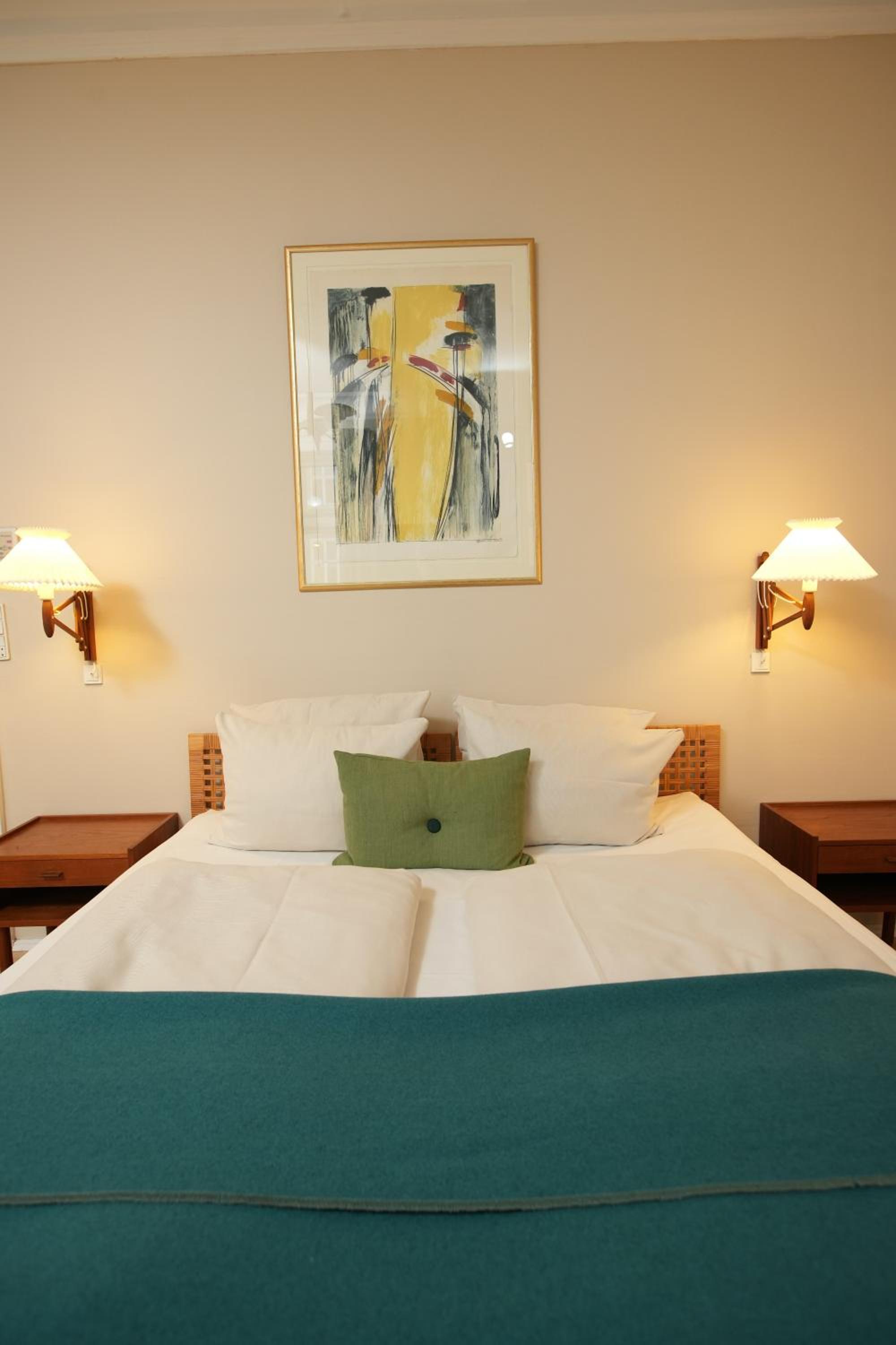 Deluxe Double Room - Photo 14