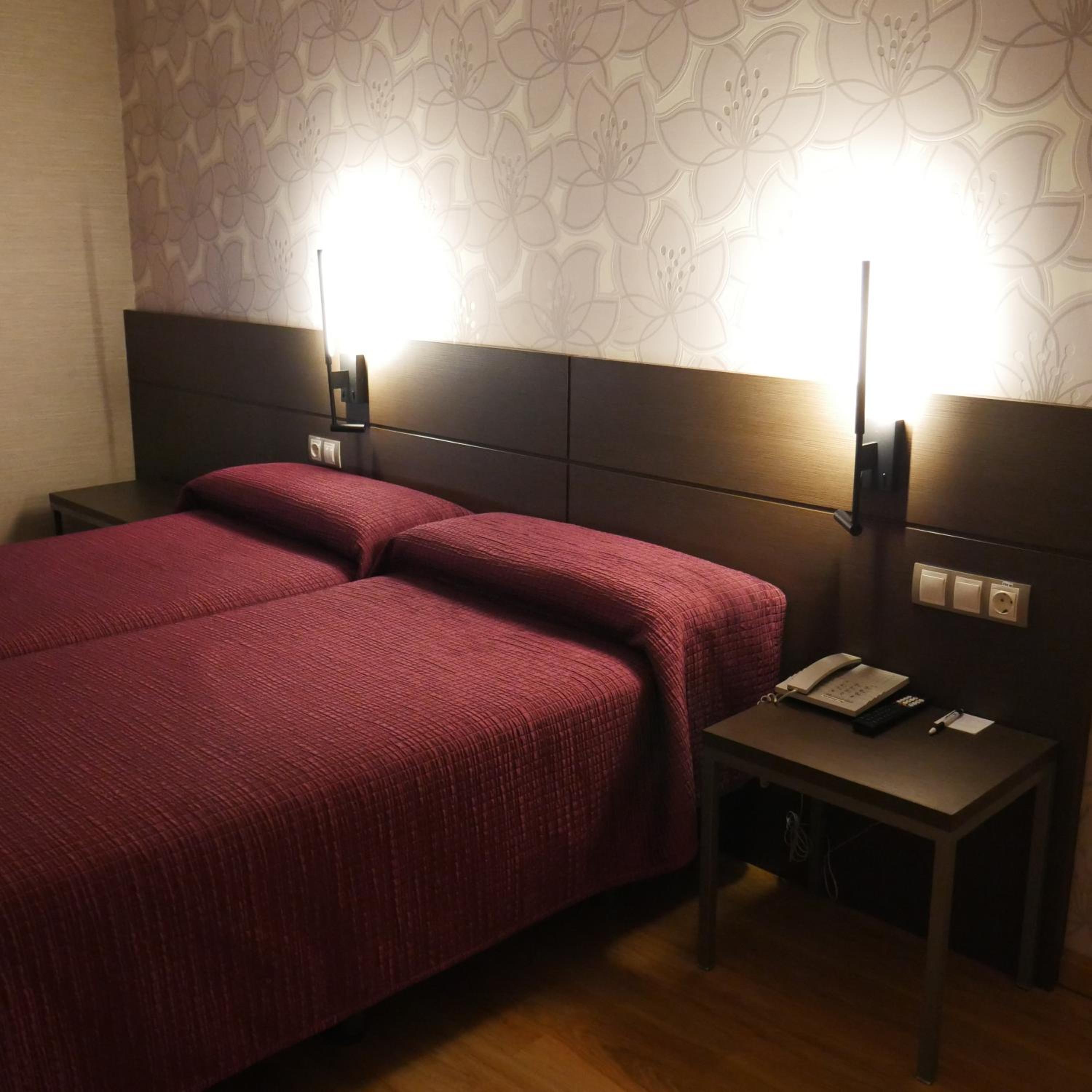 Superior Twin Room photo 3