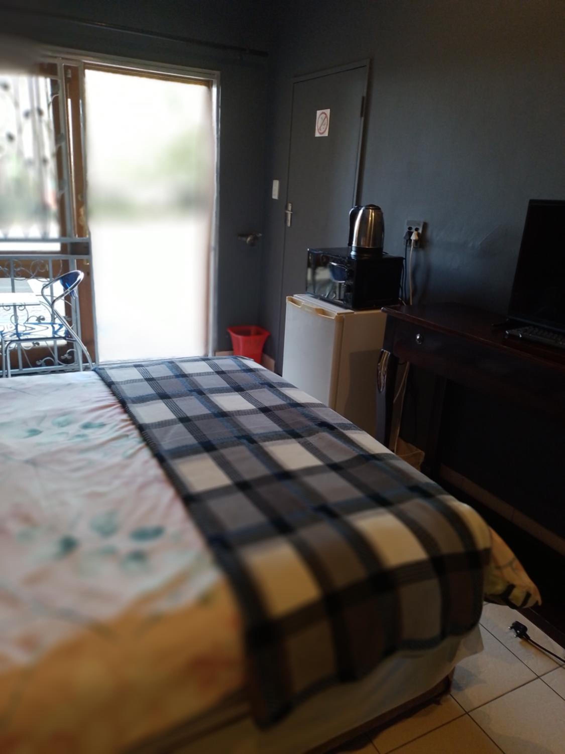 Standard Double Room - Photo 3